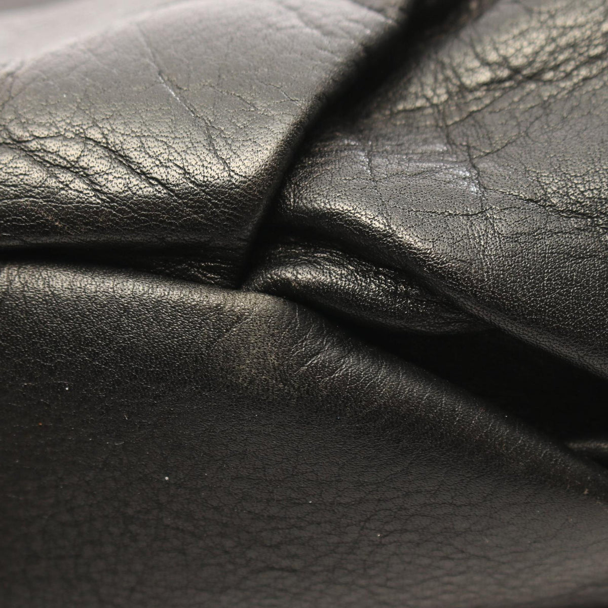 Prada Vitello Daino Satchel — Black