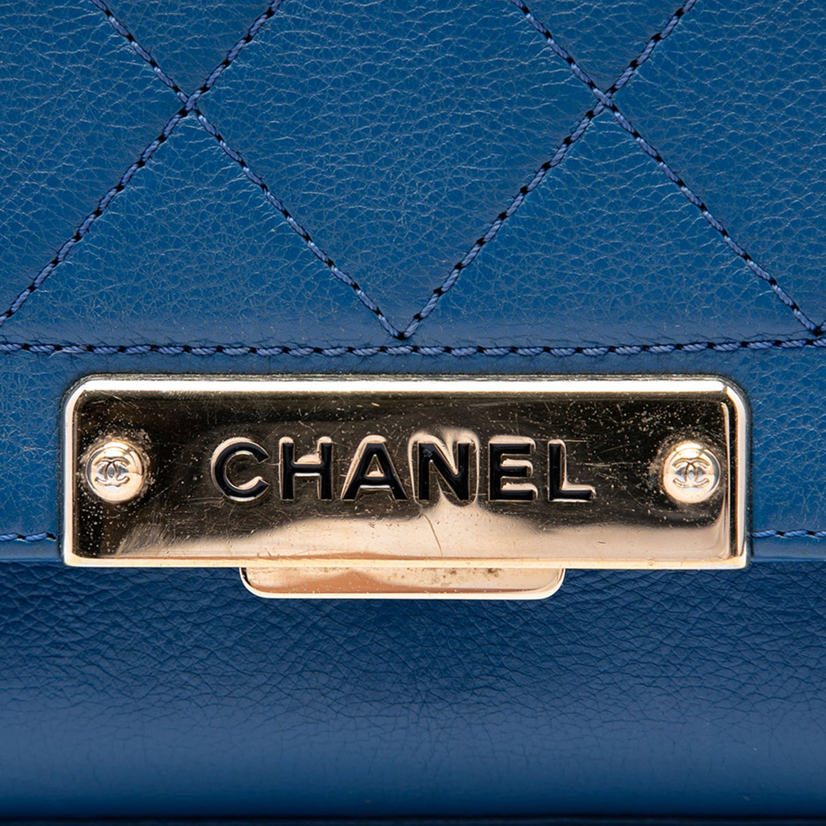 Chanel Small Quilted Grained Calfskin Label Click Flap — Blue