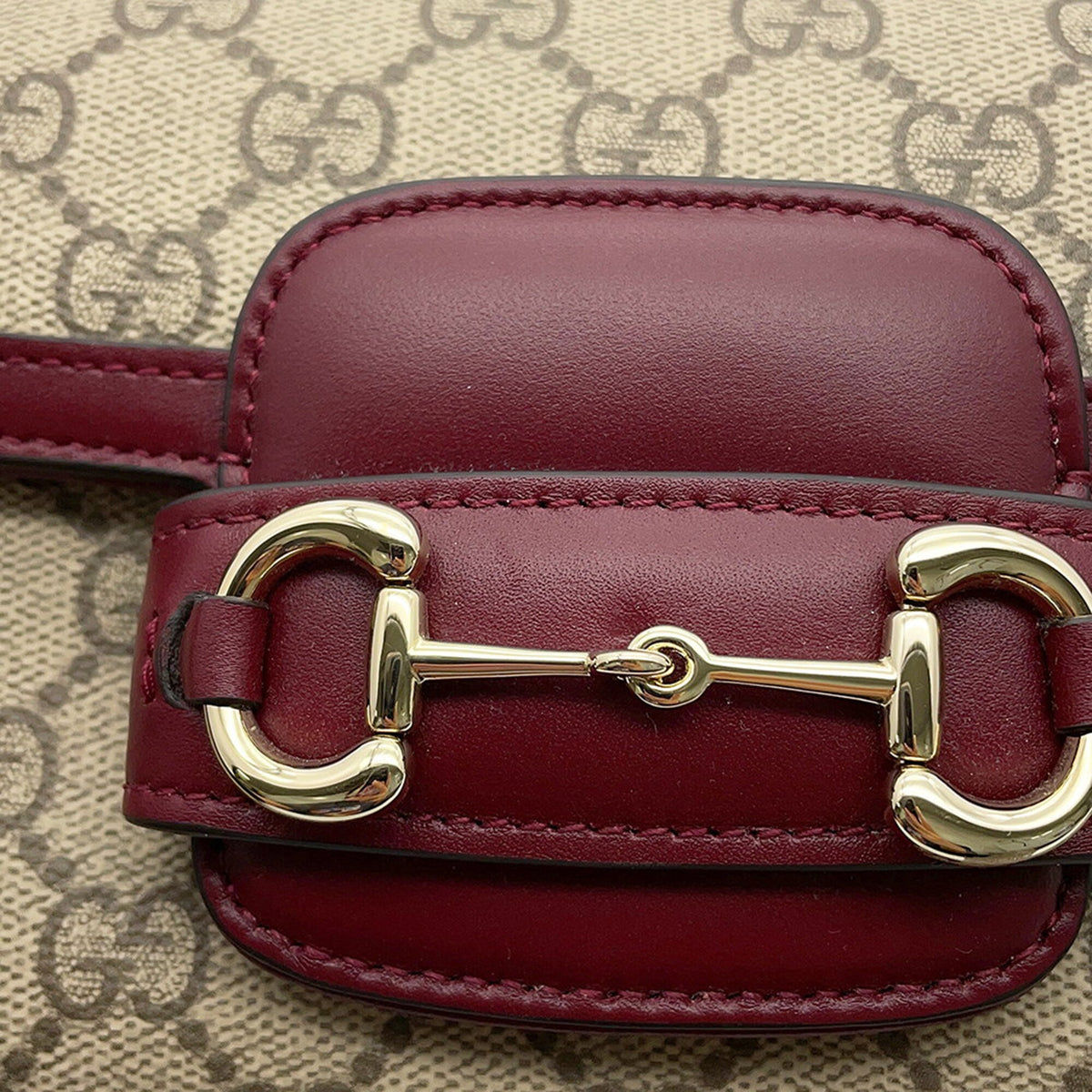 Gucci GG Supreme Horsebit 1955 Top Handle Bag