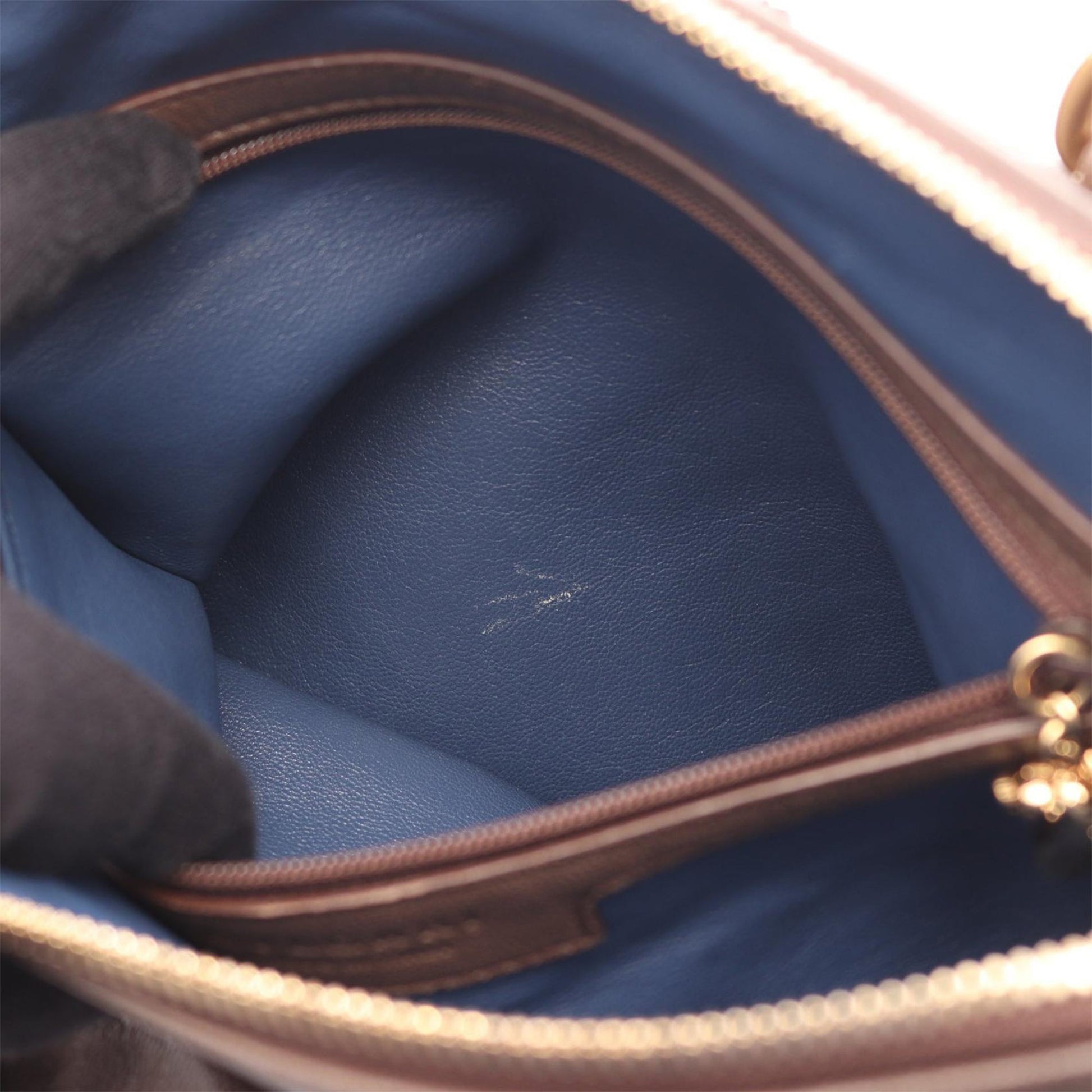 Bvlgari Leather Leoni