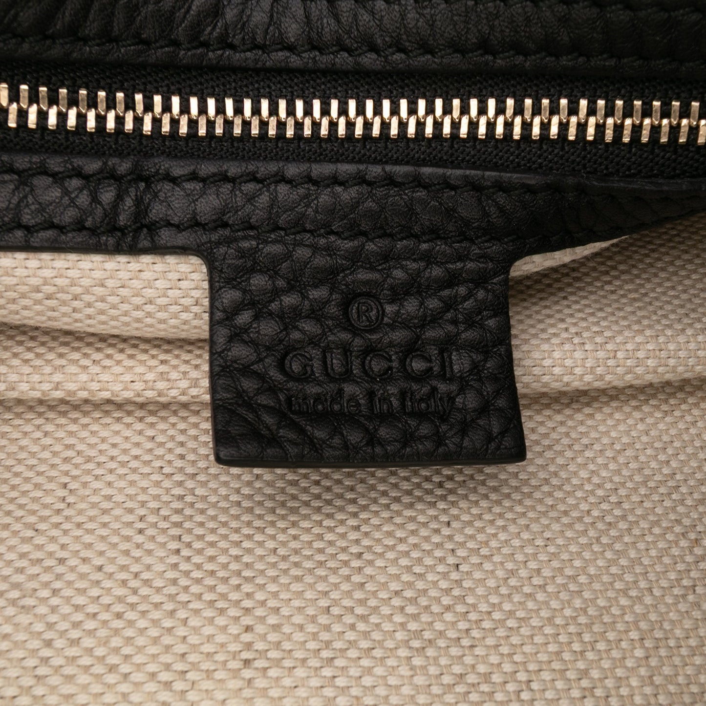 Gucci Medium Pebbled Calfskin Soho Boston Bag