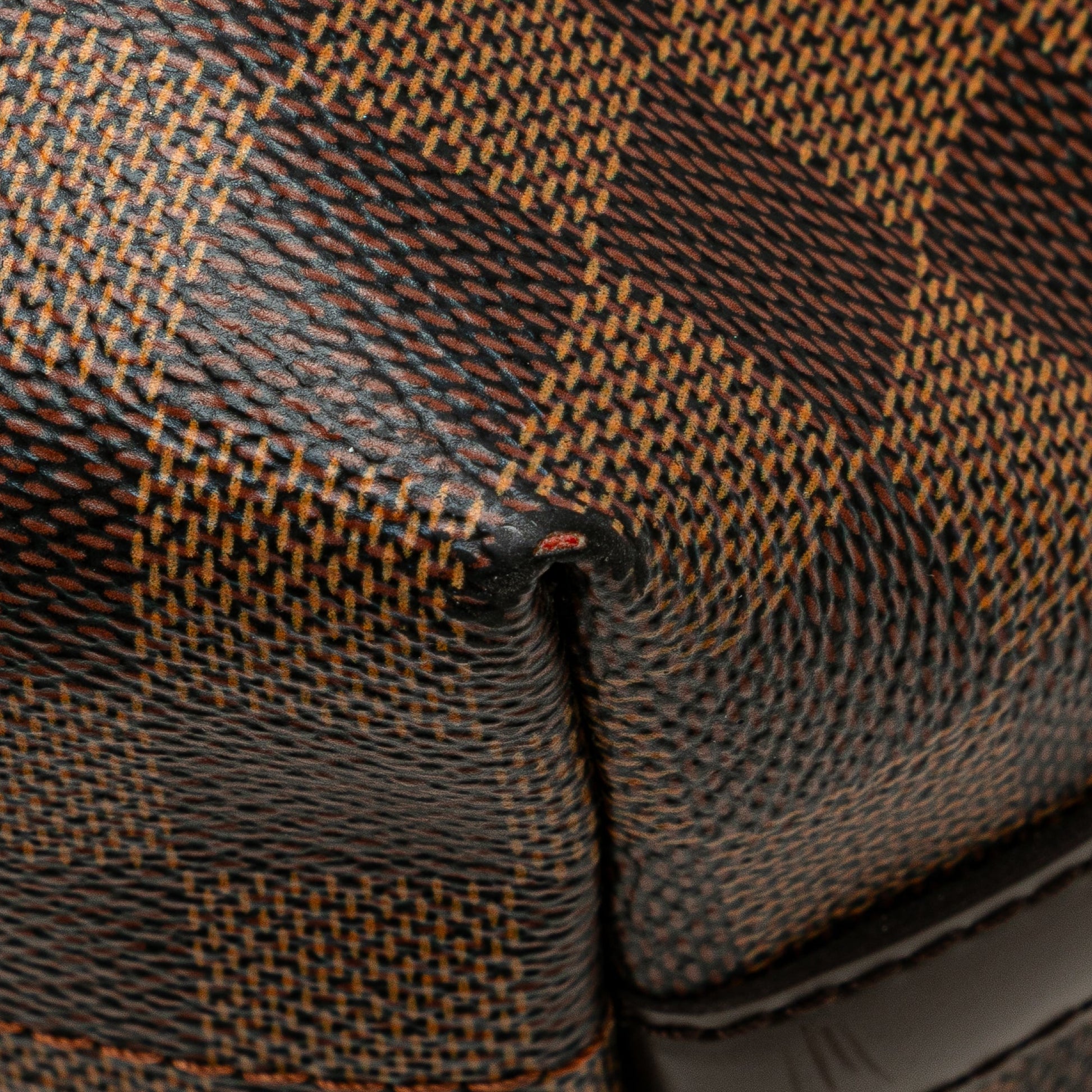Louis Vuitton Damier Ebene Illovo MM