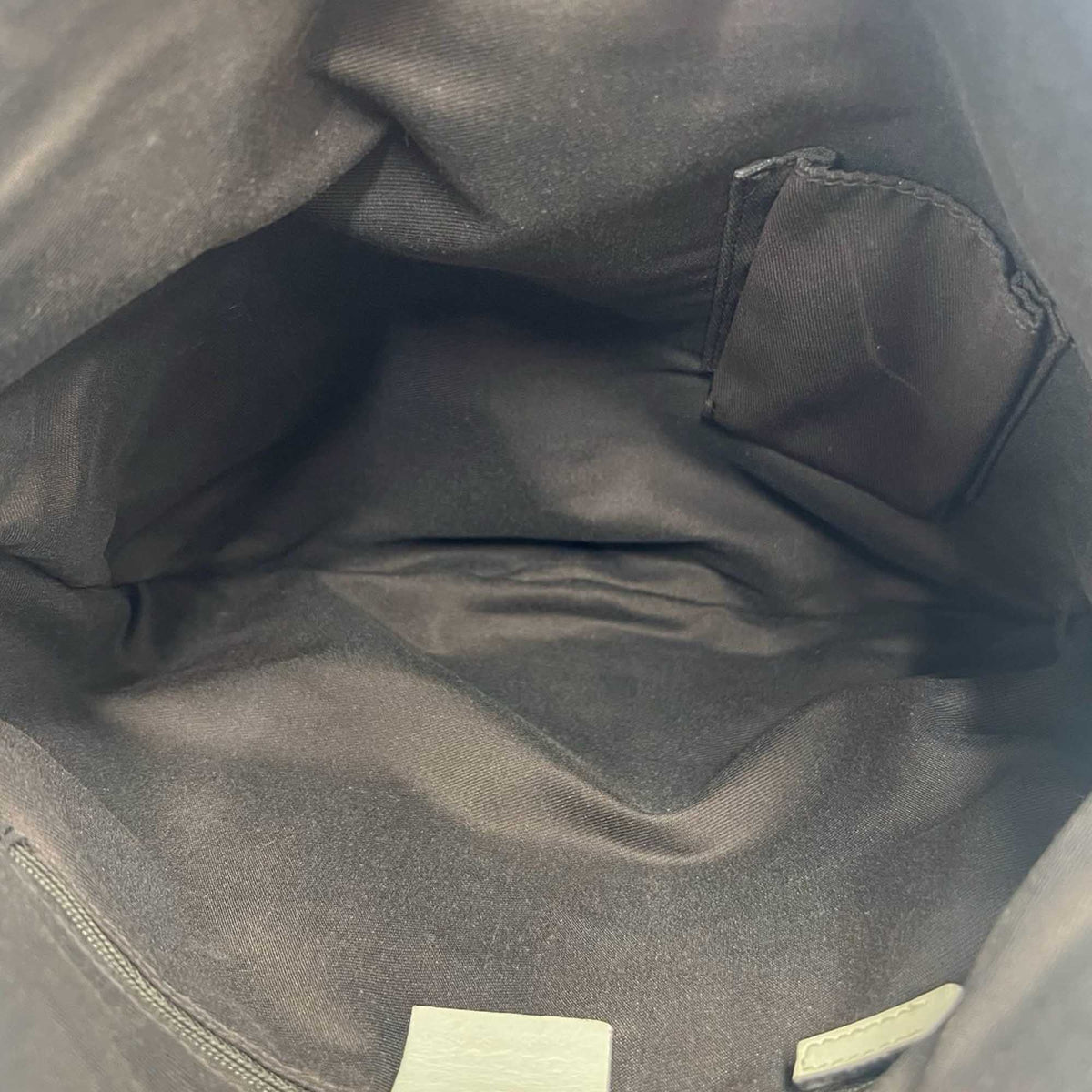 Gucci GG Canvas Abbey D Ring Crossbody