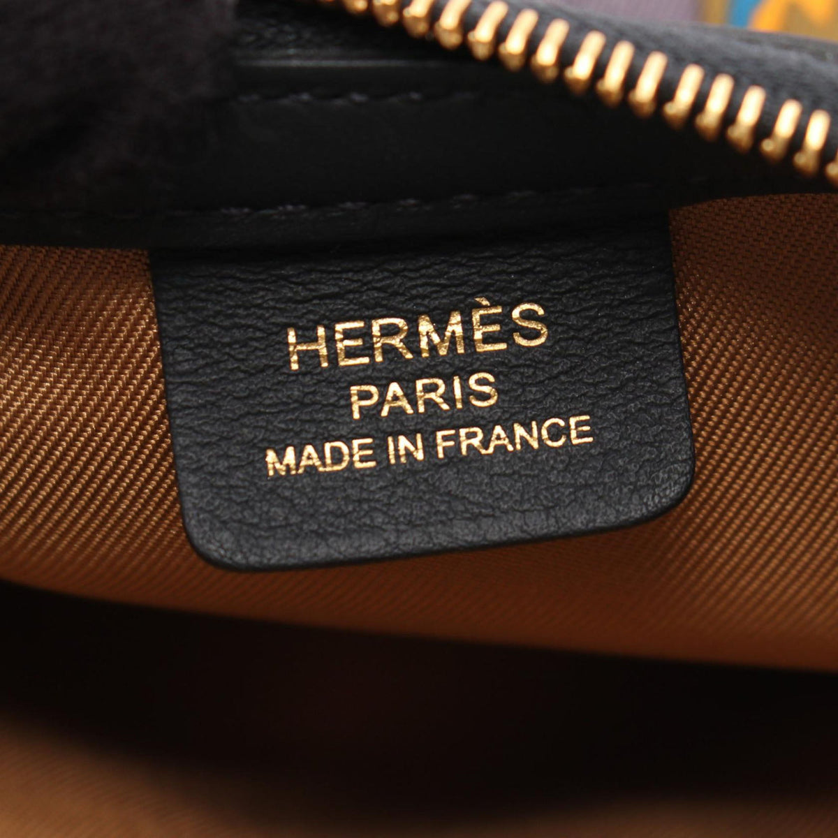 Hermès Silk and Swift Sursoie To Go Pouch
