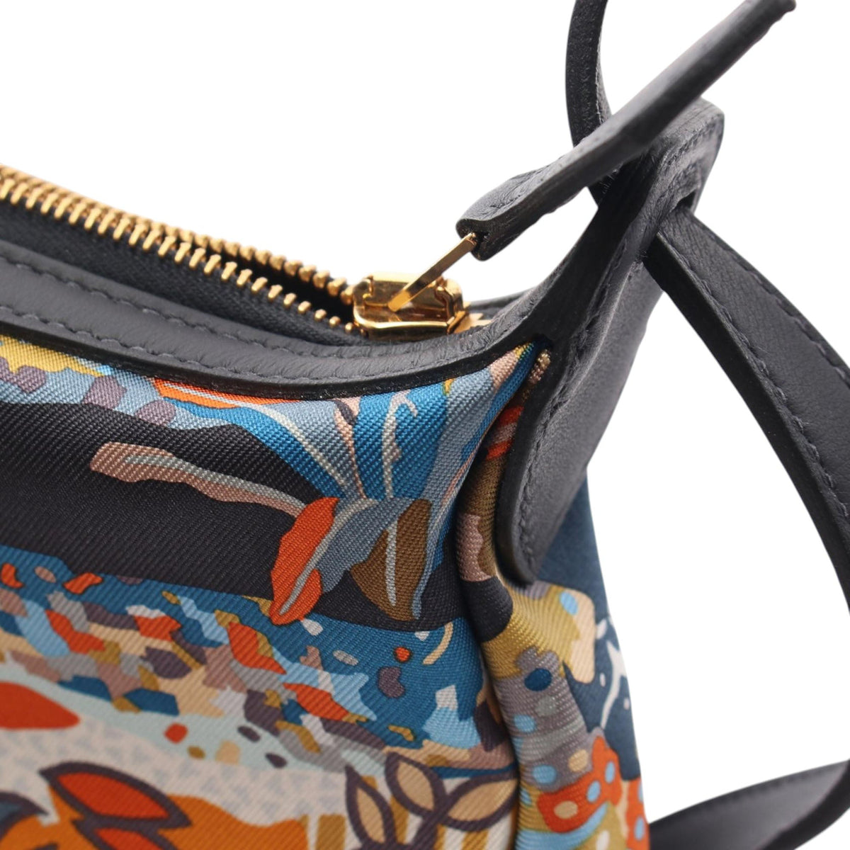 Hermès Silk and Swift Sursoie To Go Pouch
