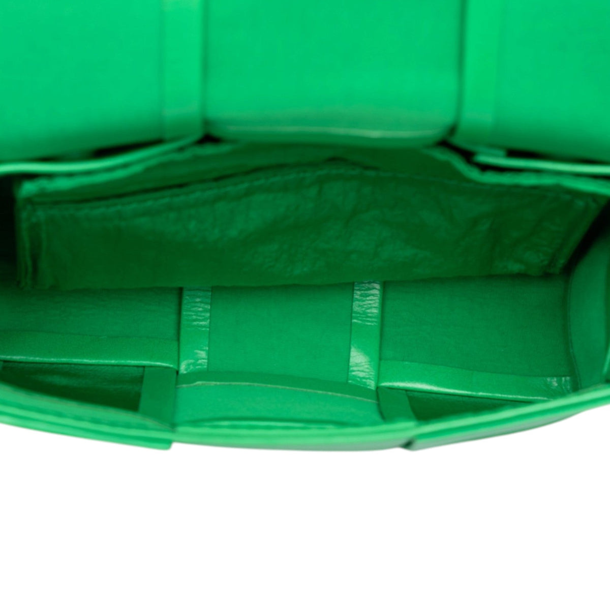 Bottega Veneta Candy Nappa Intrecciato Cassette Crossbody — Green