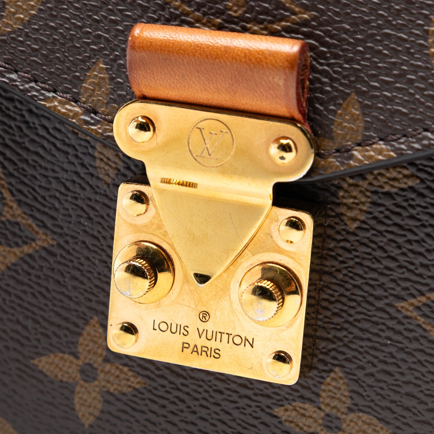 Louis Vuitton Monogram Pochette Metis