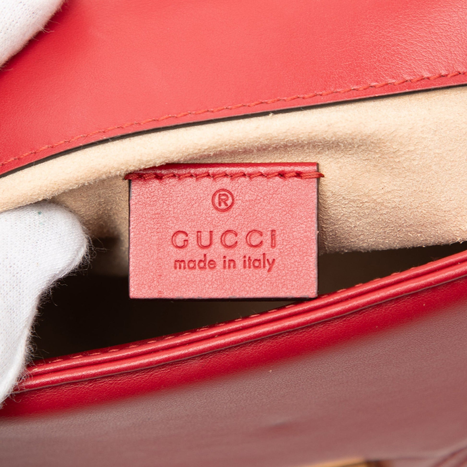 Mini GG Marmont Matelasse Leather Top Handle Bag