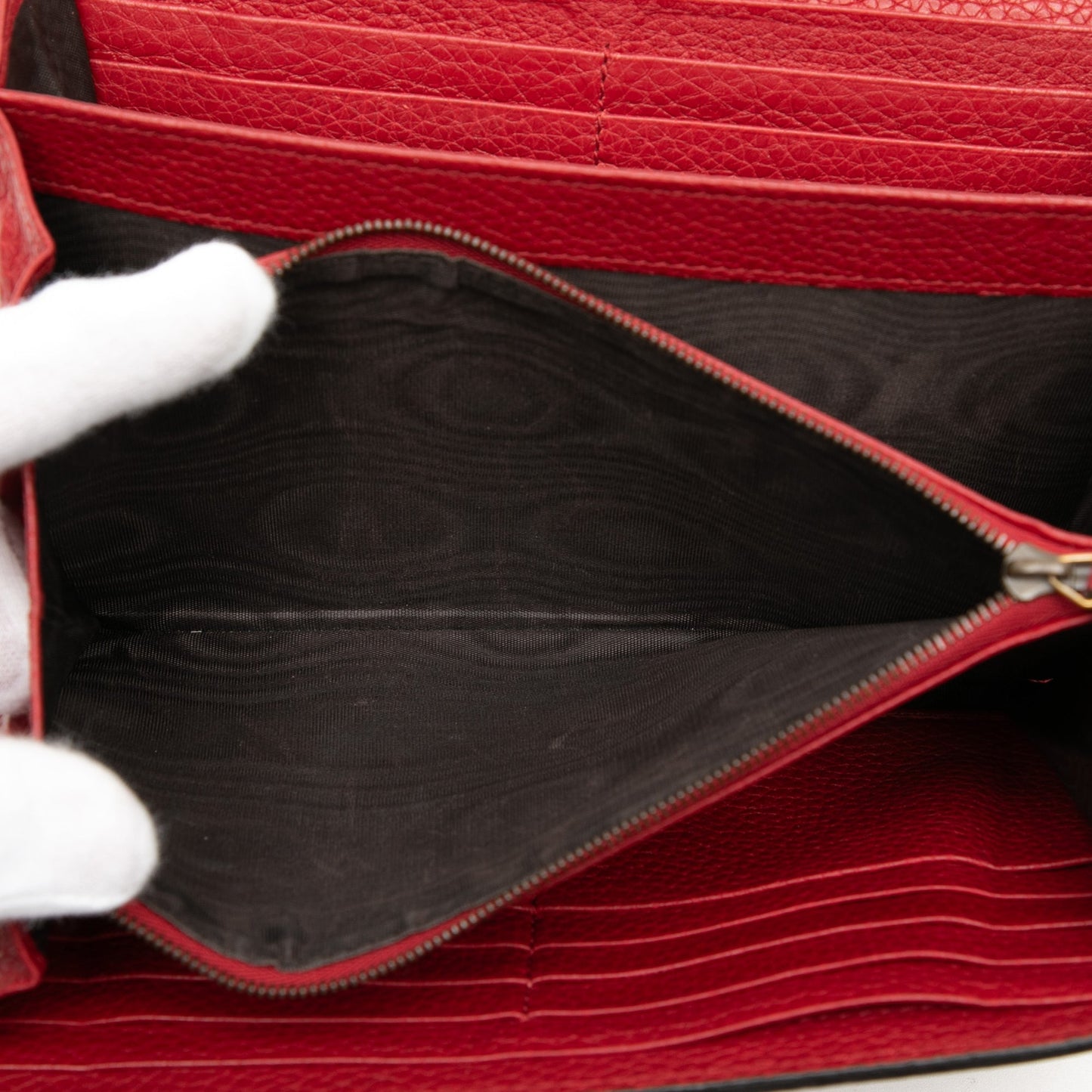 Gucci GG Marmont Leather Wallet on Chain