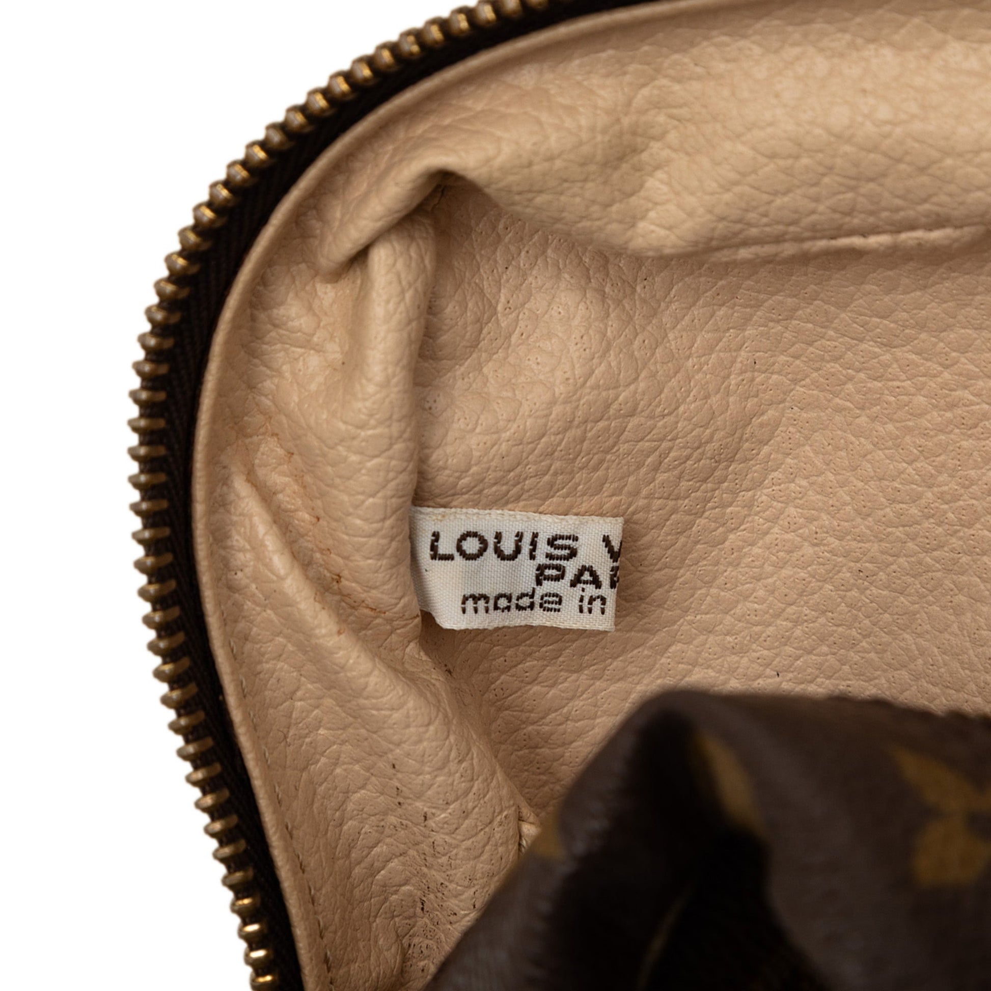 Louis Vuitton Monogram Trousse Toilette 28