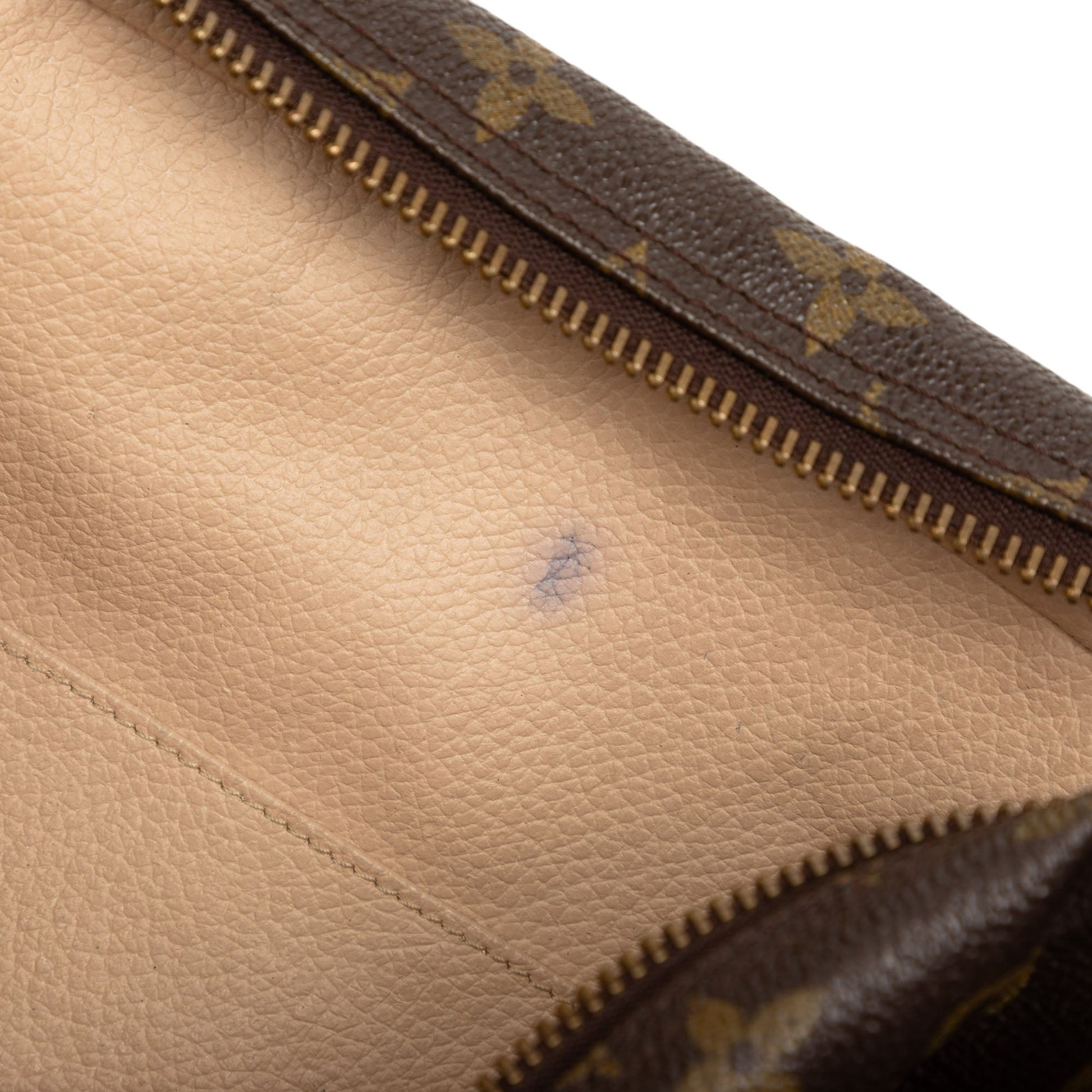 Louis Vuitton Monogram Trousse Toilette 28