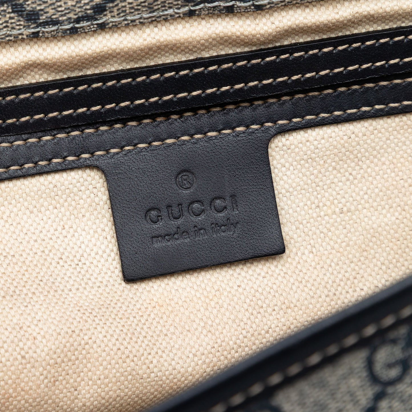 Gucci GG Supreme Crossbody