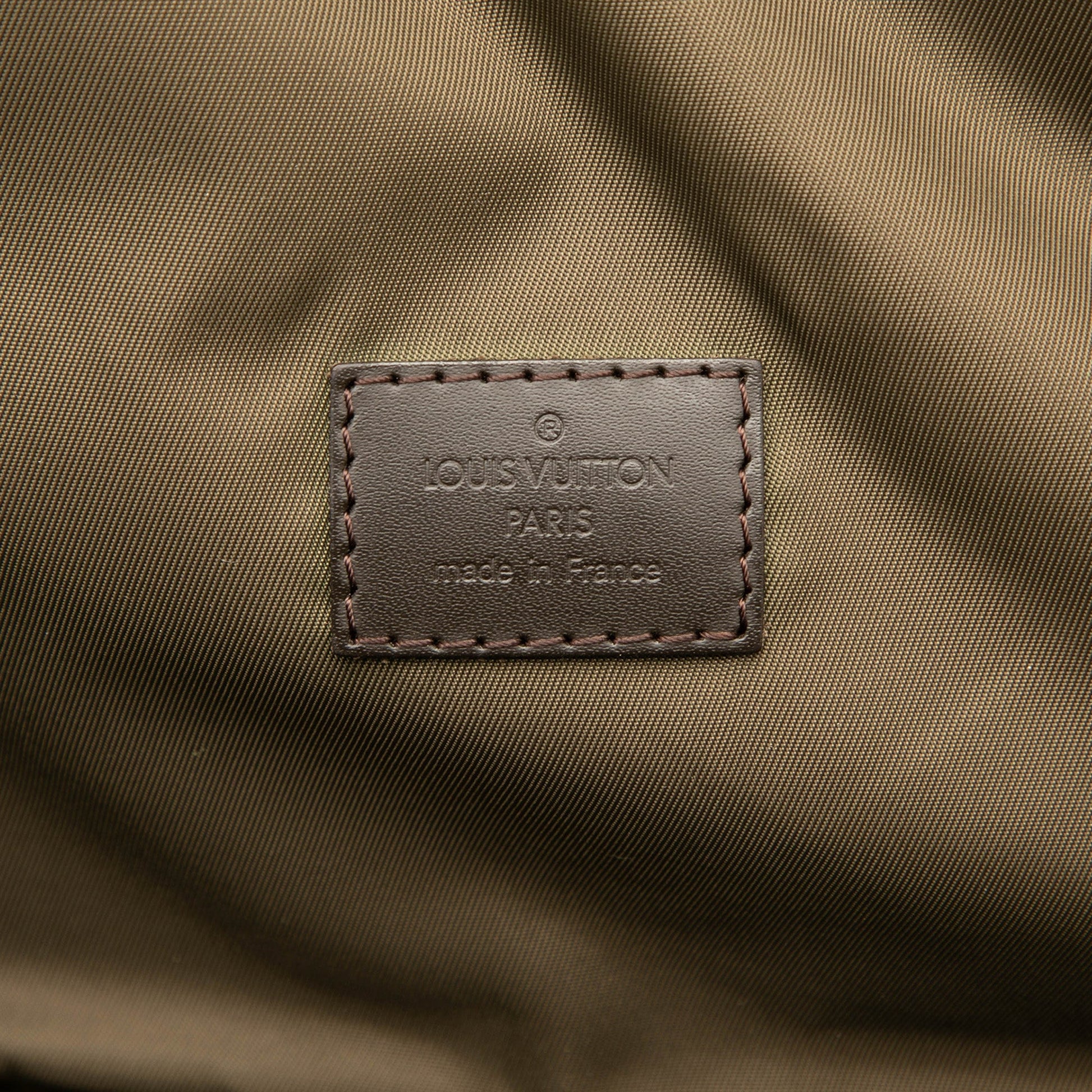 Louis Vuitton Damier Geant Messenger Bag