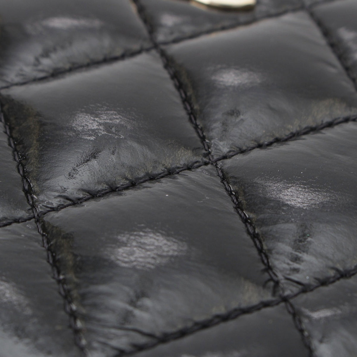 Chanel Quilted Glazed Lambskin Handle With Care Round Vanity Case with Chain