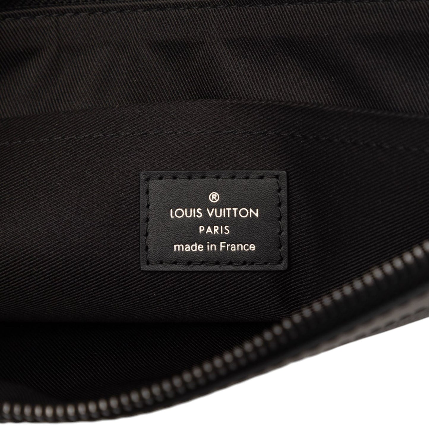 Louis Vuitton Monogram Eclipse Discovery Pochette GM