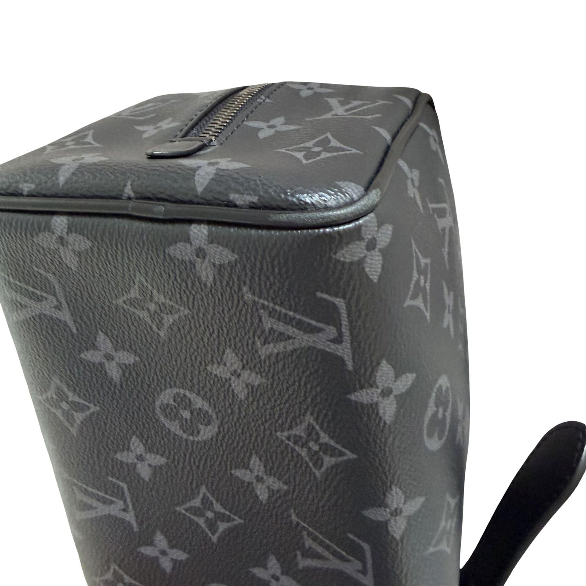 Louis Vuitton Monogram Eclipse Locker Dopp Kit Clutch