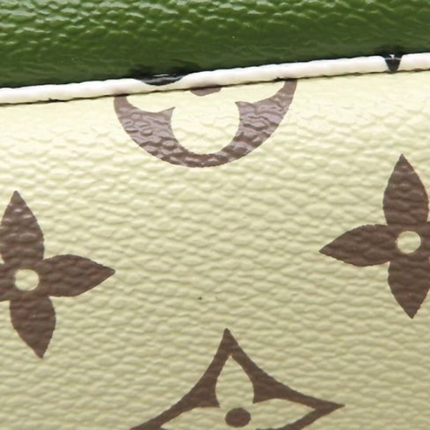 Bicolor Monogram Giant Neverfull MM
