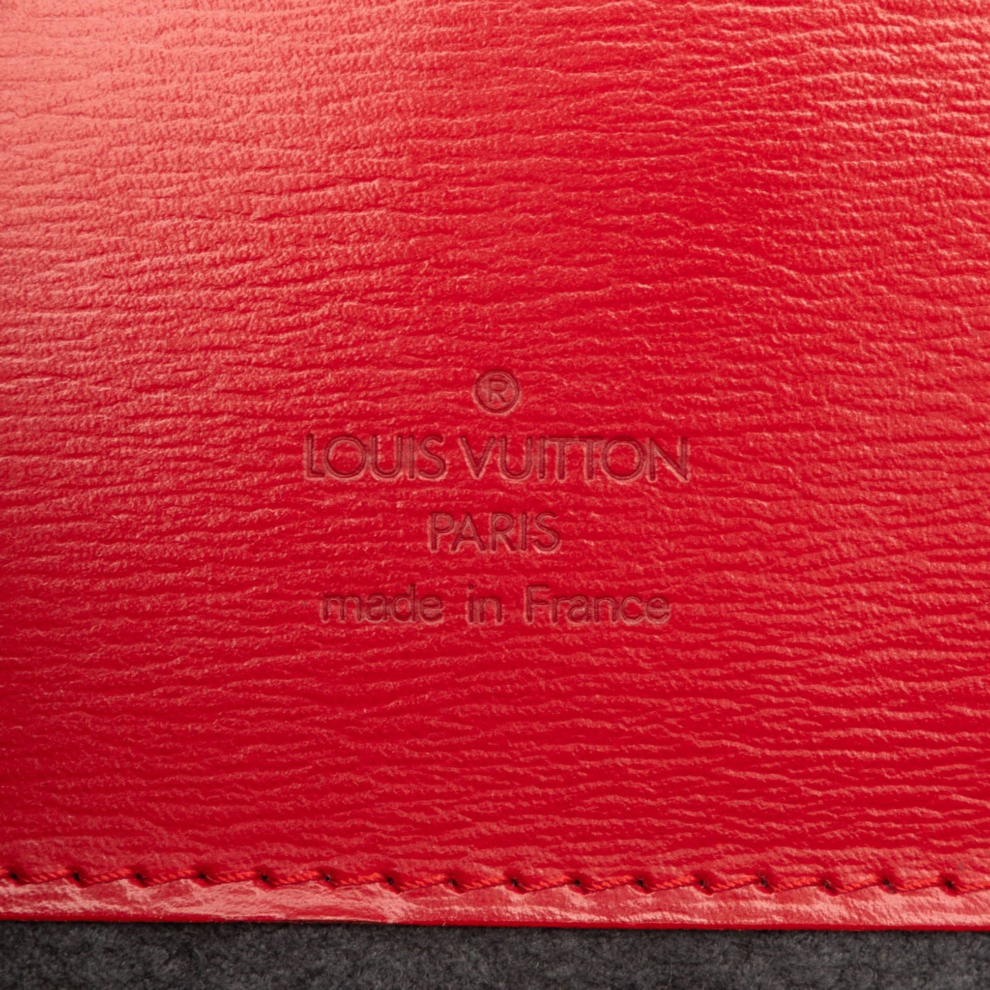 Louis Vuitton Epi Cluny