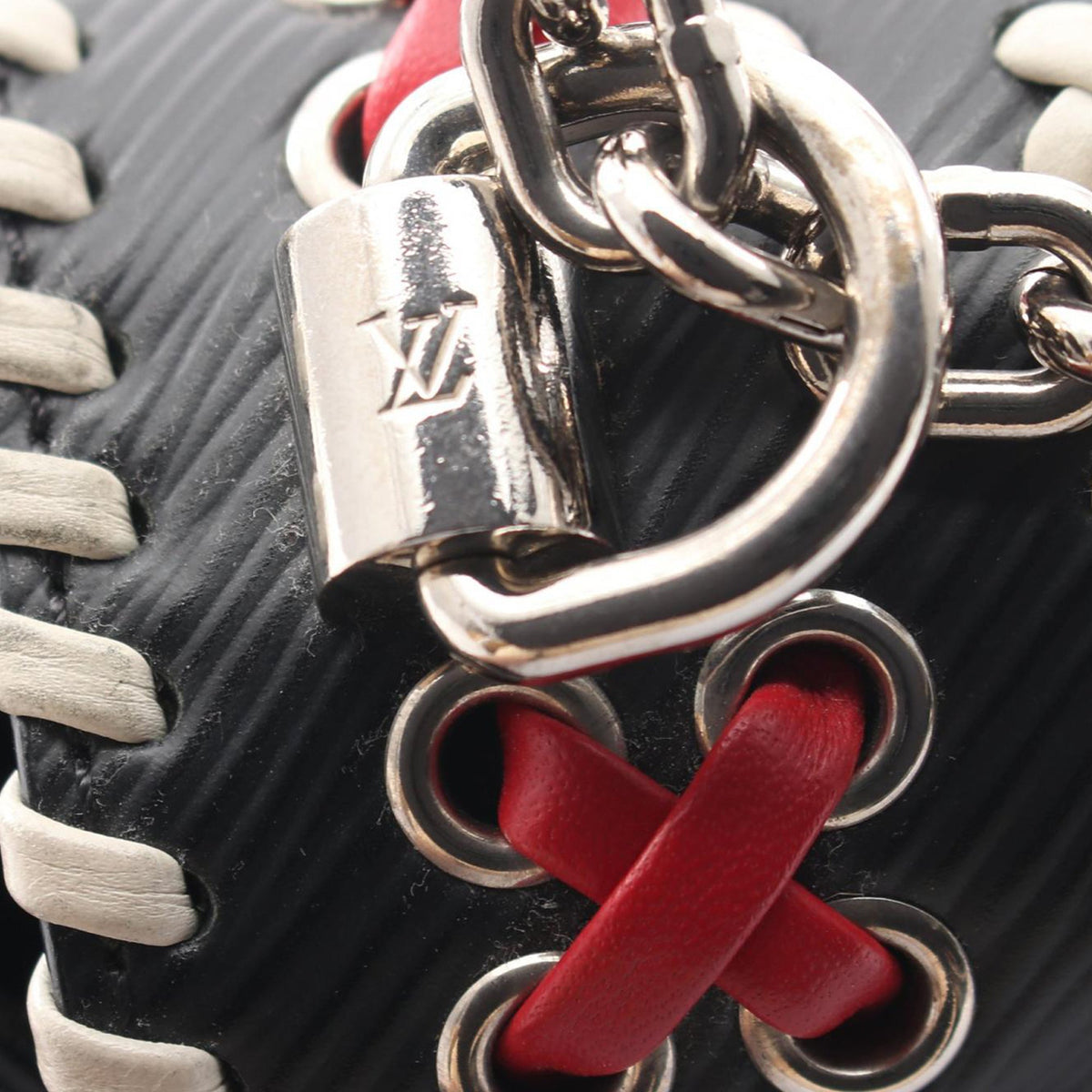 Louis Vuitton Epi Twist MM