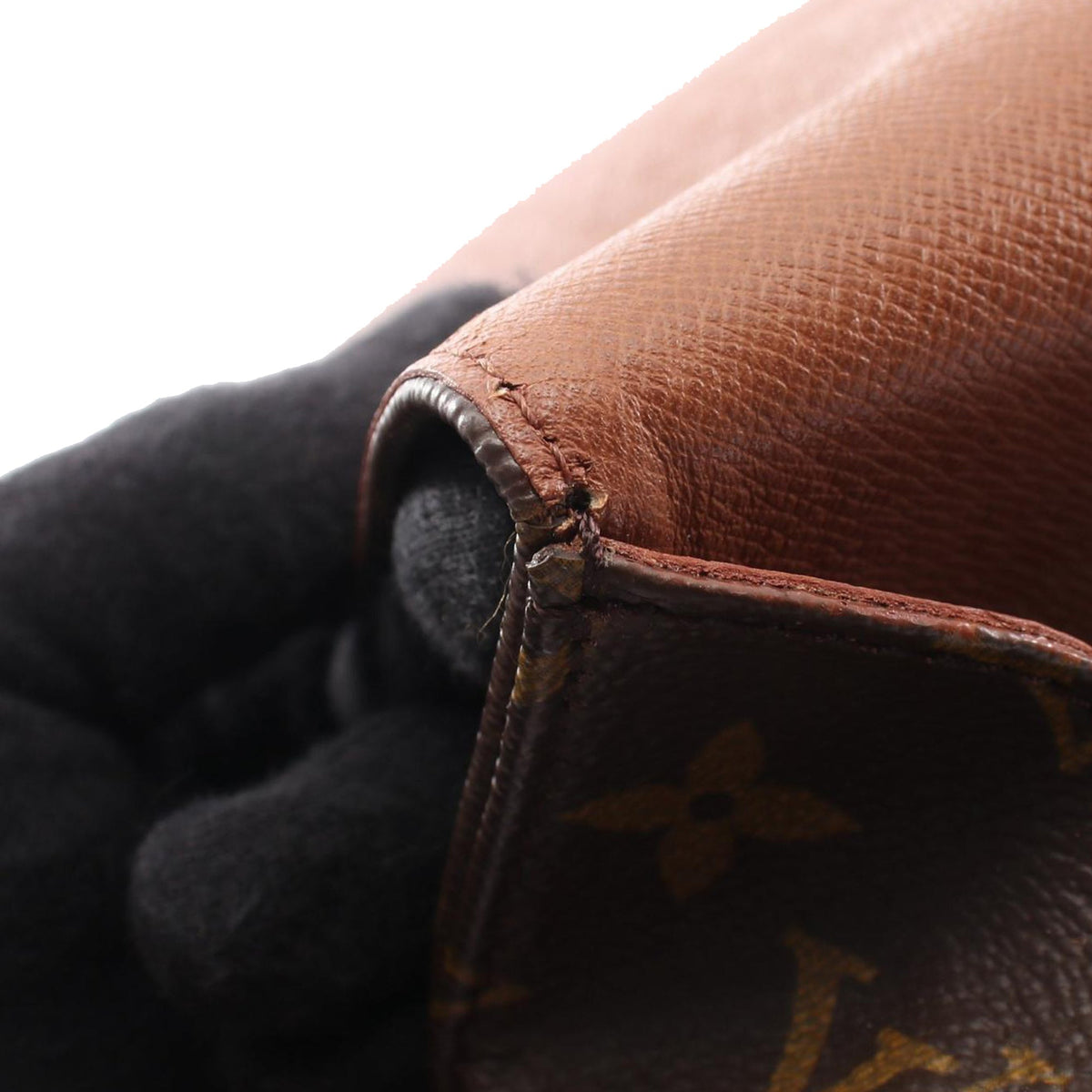 Louis Vuitton Monogram Cartouchiere GM