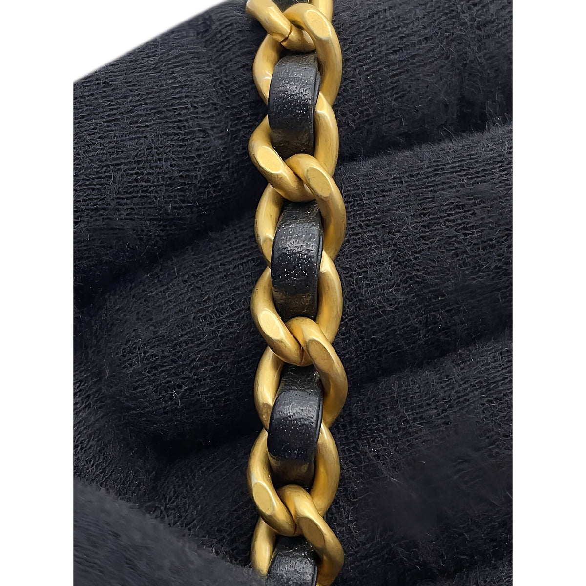 Chanel Mini CC Quilted Lambskin Logo Chain Flap — Black