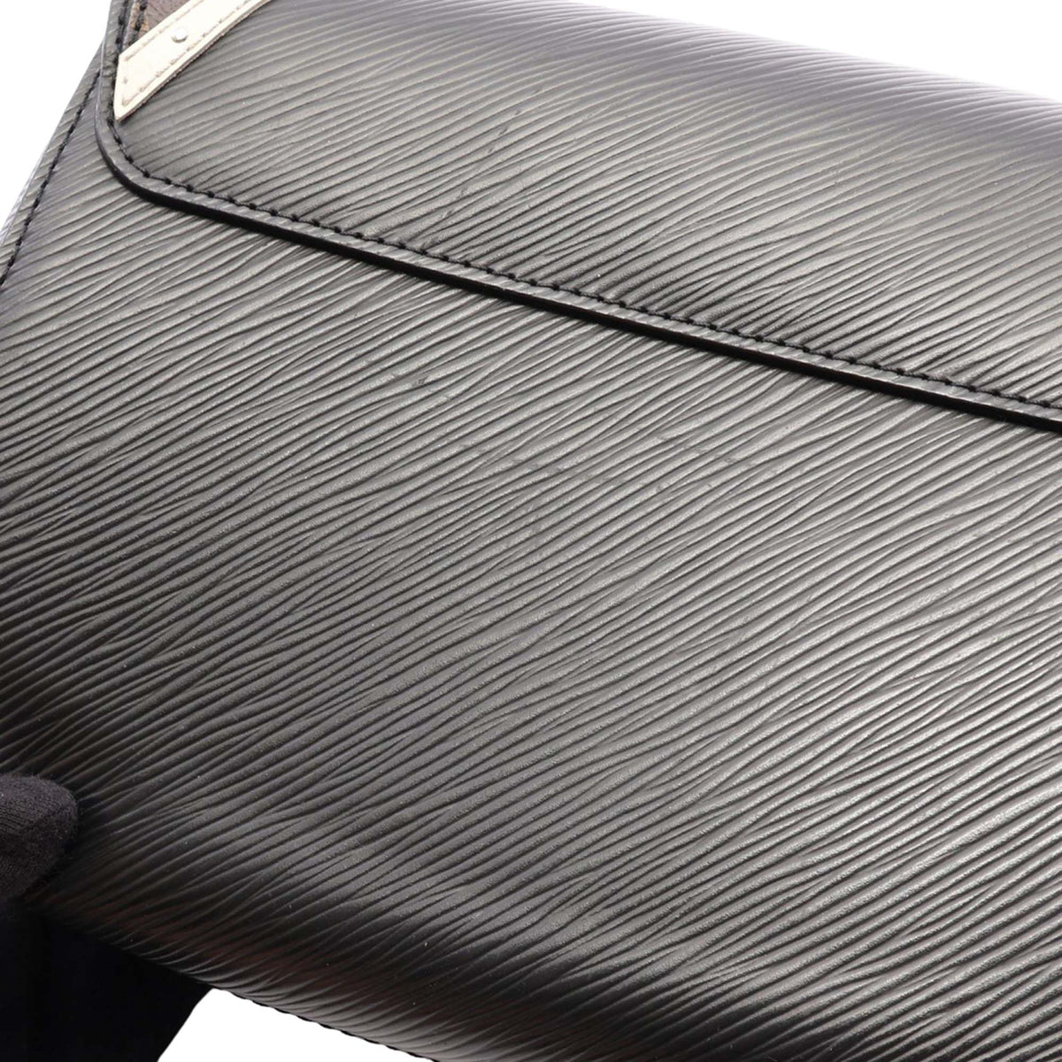Louis Vuitton Epi and Monogram Twist MM — Black