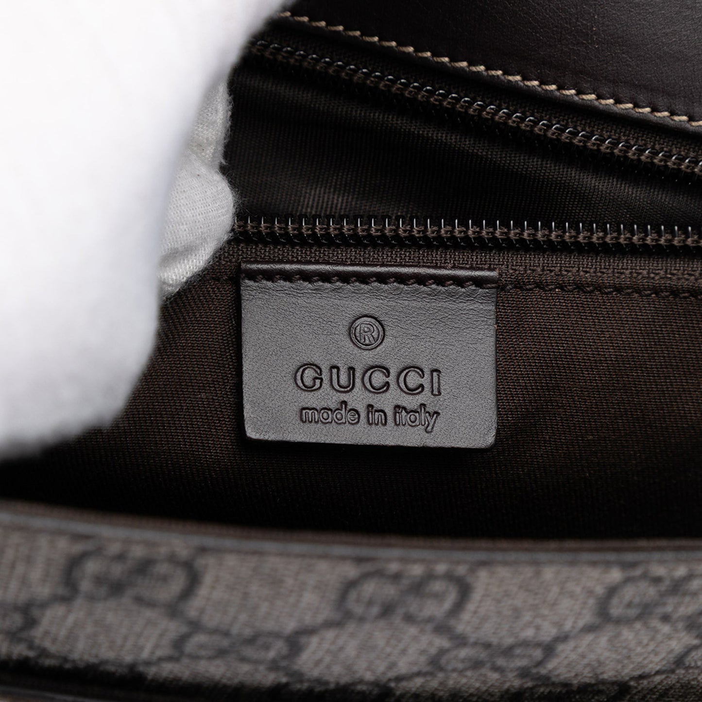 Gucci GG Supreme Business Bag