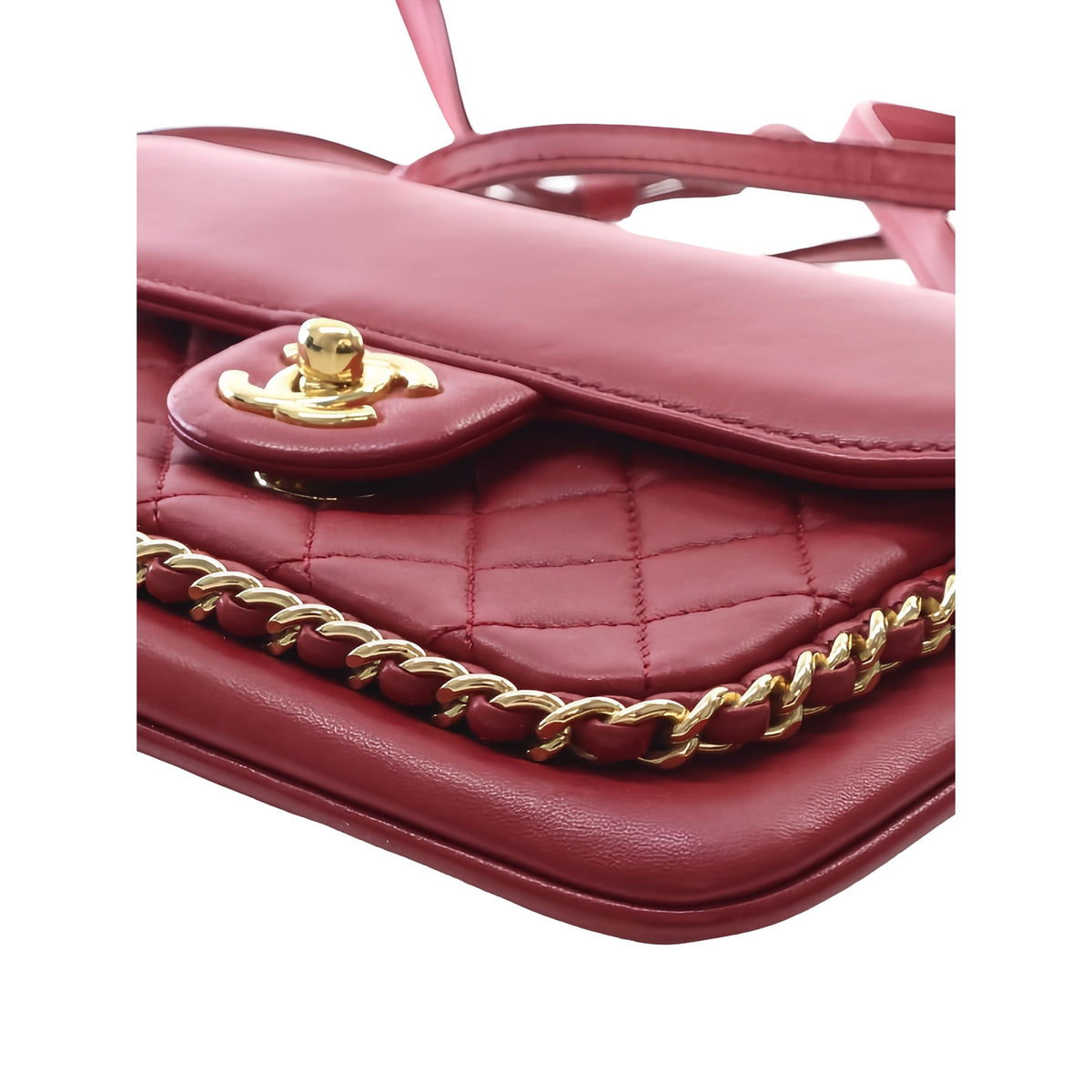 Chanel Small Quilted Lambskin CC Unchained Flap — Red