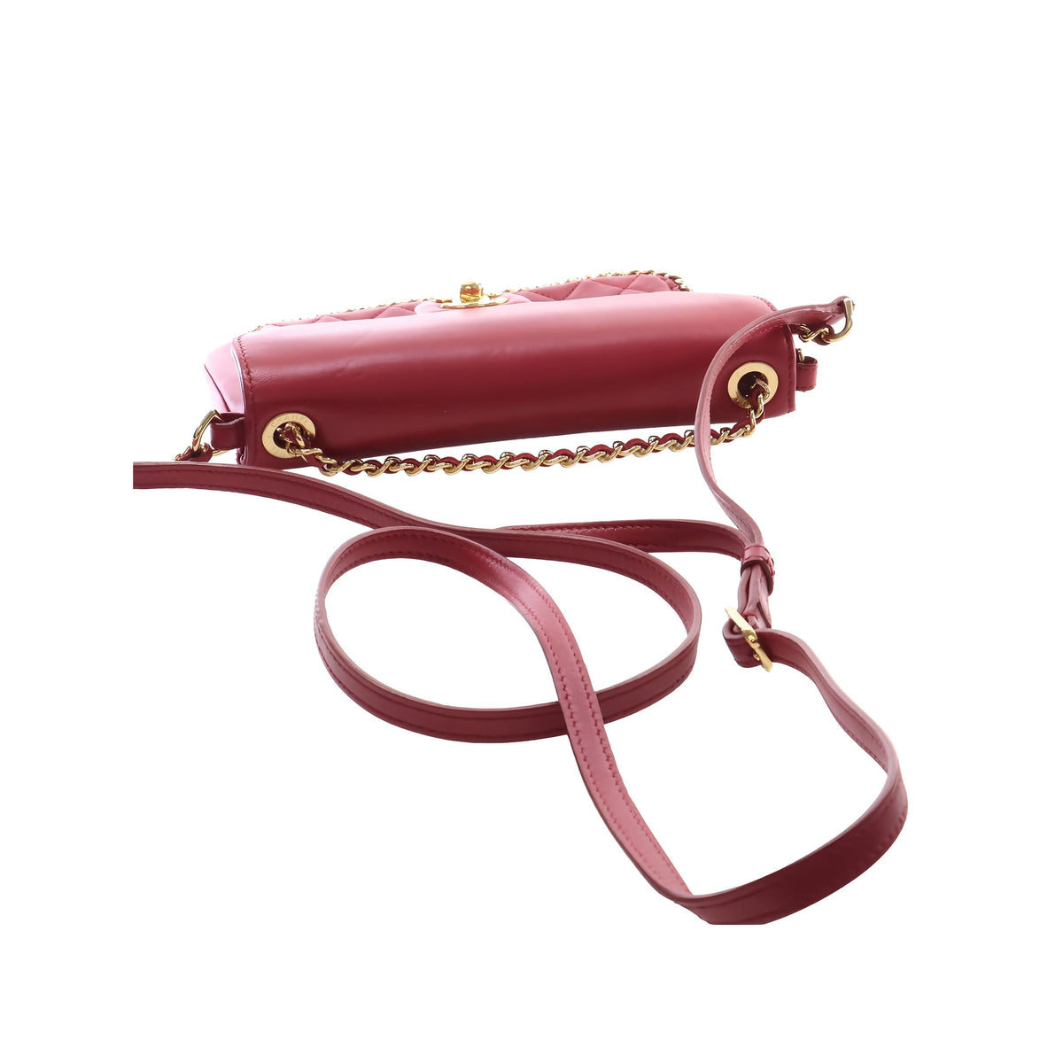 Chanel Small Quilted Lambskin CC Unchained Flap — Red