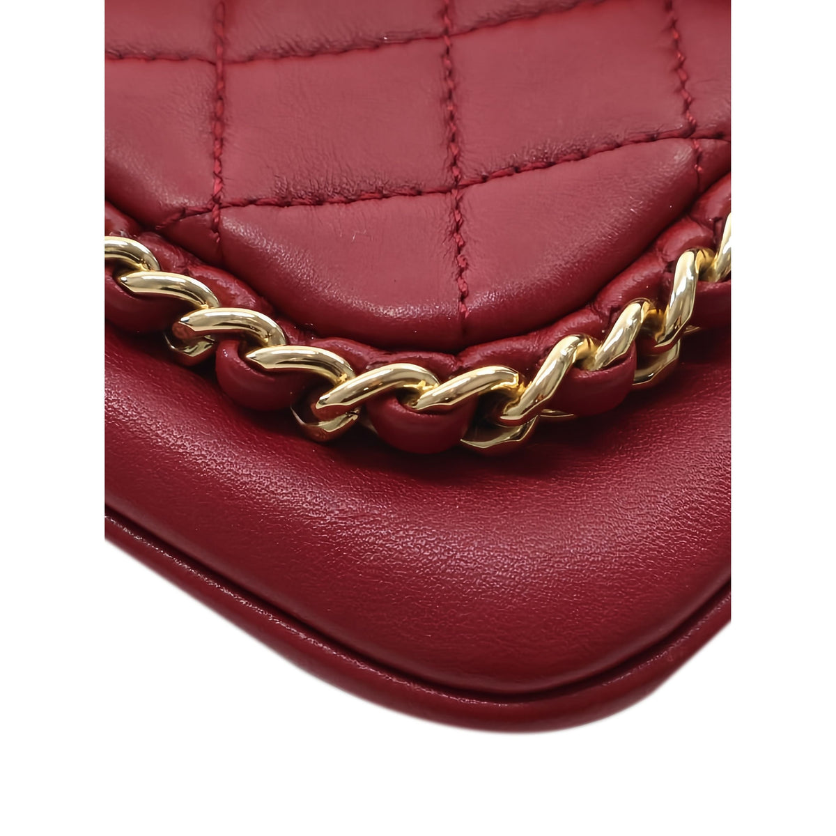 Chanel Small Quilted Lambskin CC Unchained Flap — Red