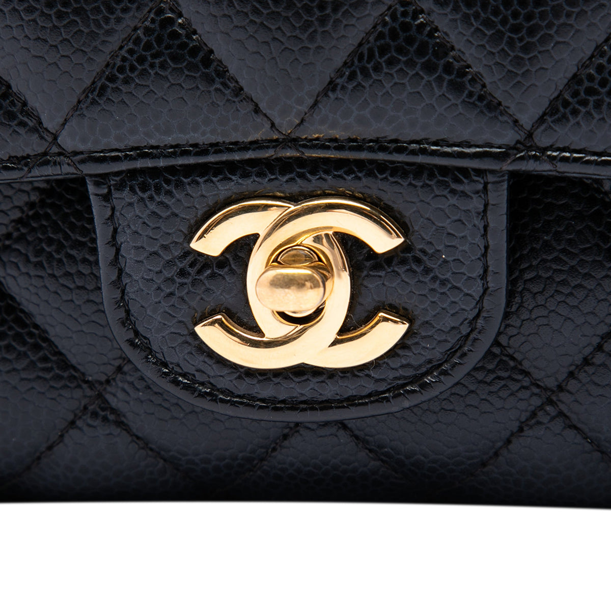 Chanel Medium Classic Caviar Double Flap — Black