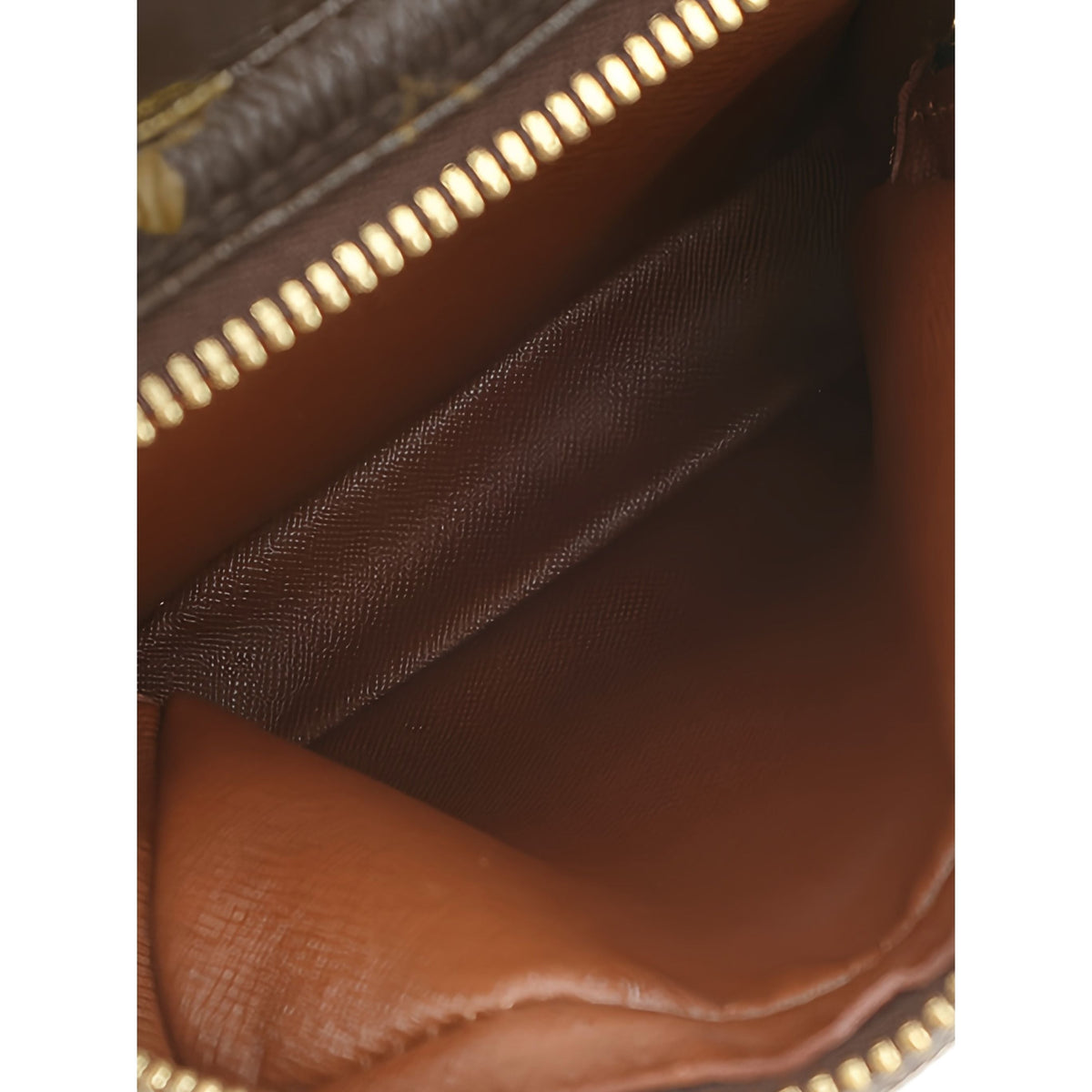 Louis Vuitton Monogram Amazone — Brown