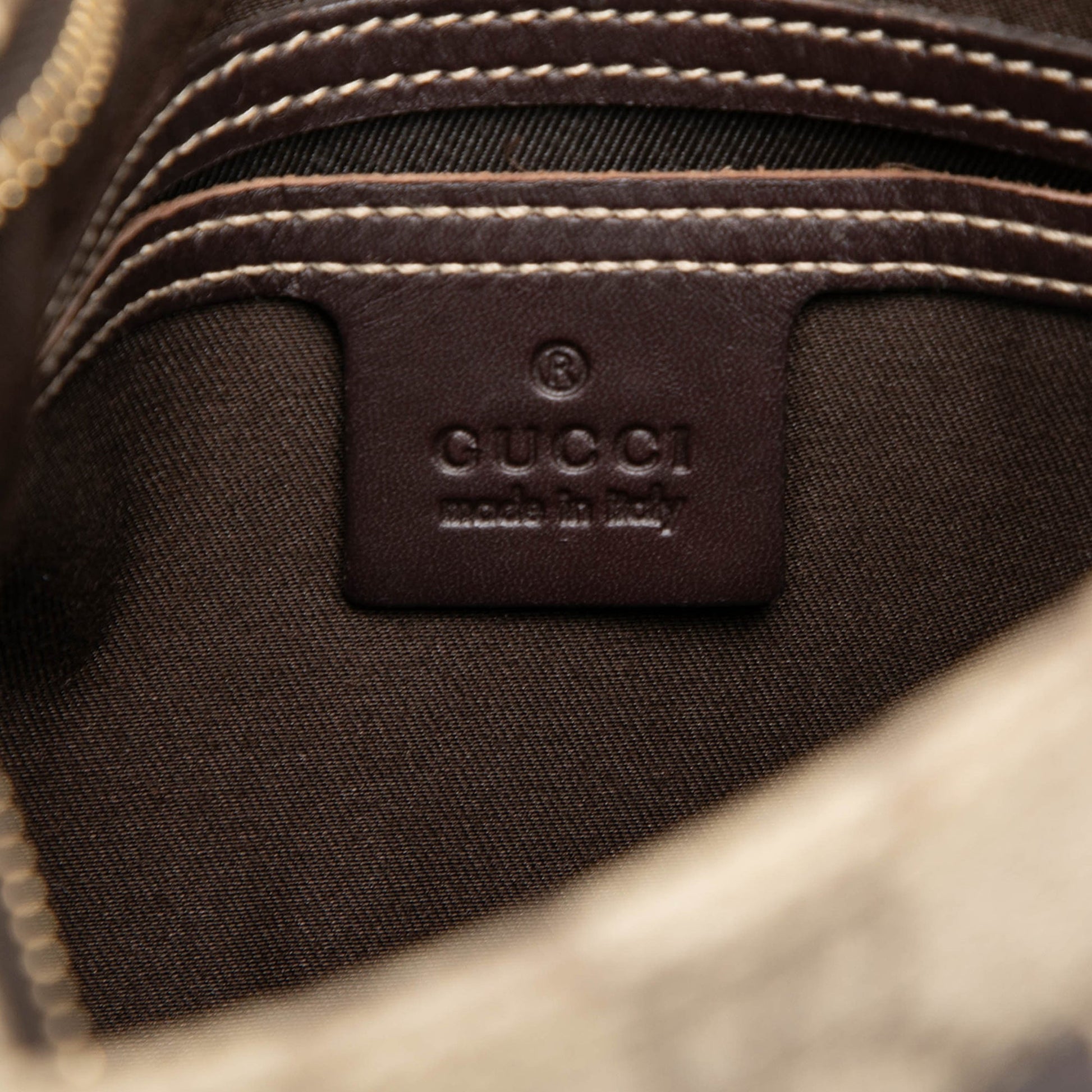 Gucci GG Supreme Crossbody