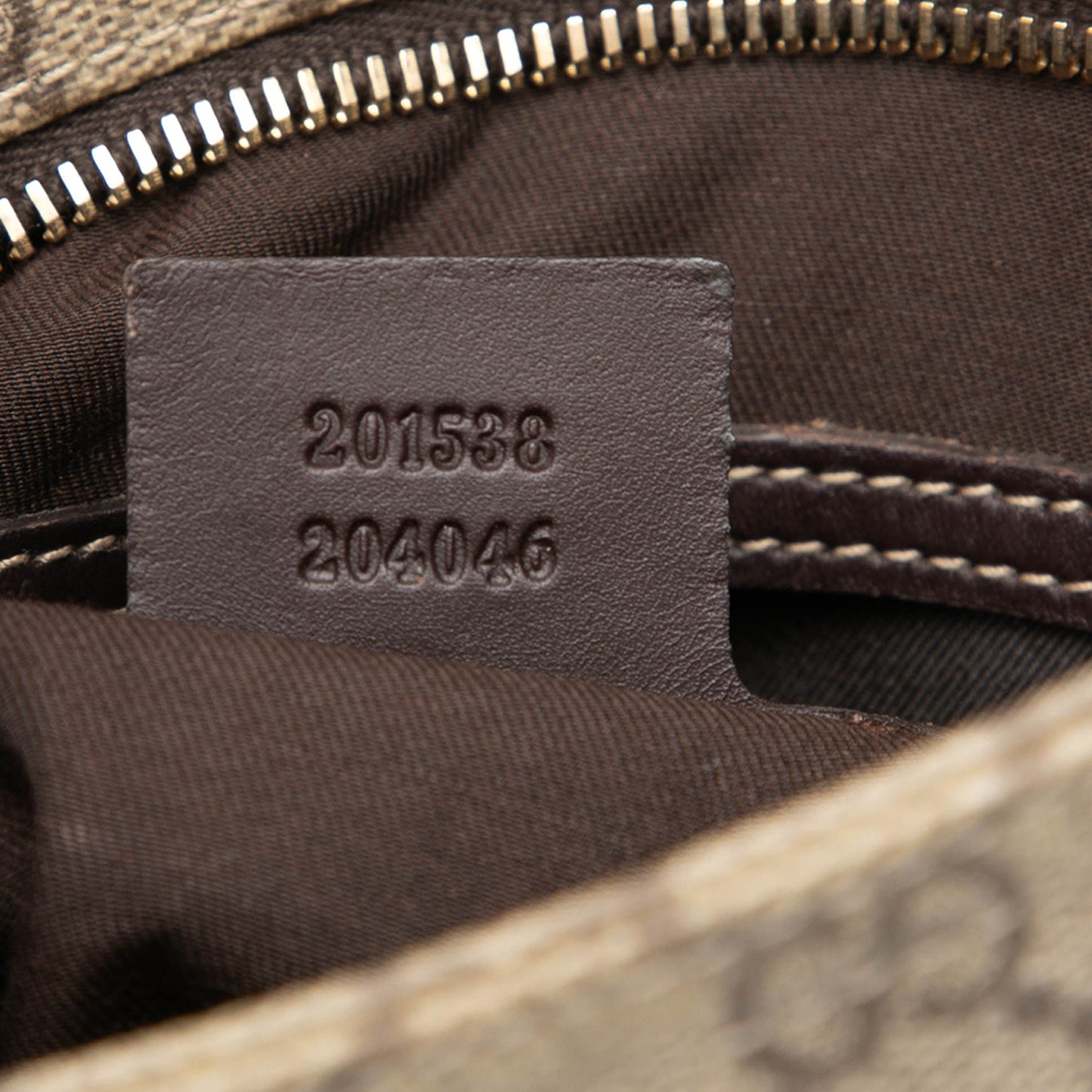 Gucci GG Supreme Crossbody