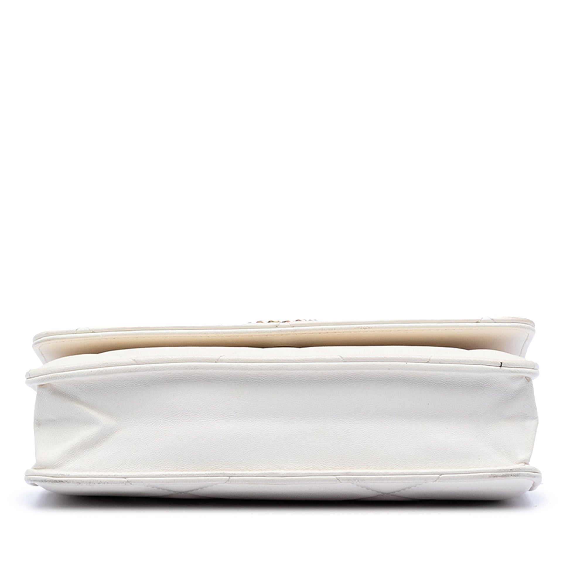 Quilted Lambskin 19 Wallet on Chain