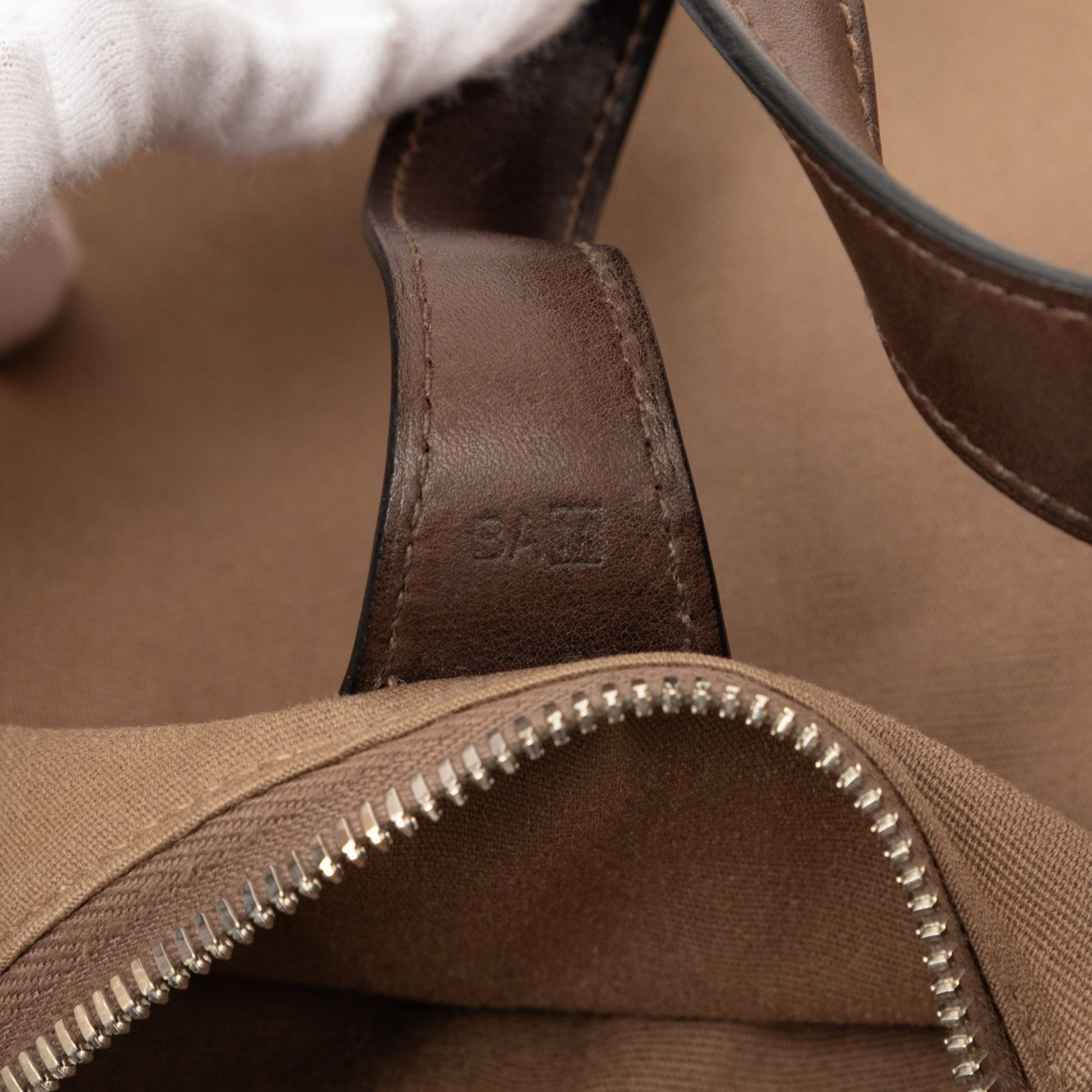 Hermès Canvas Edit 42