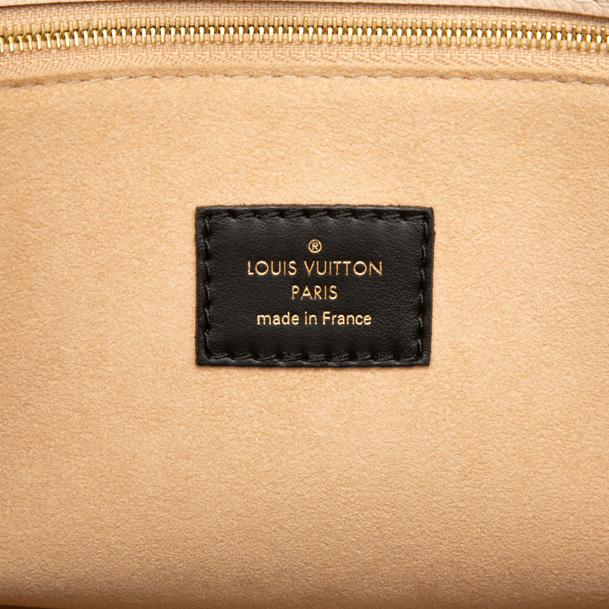 Louis Vuitton Monogram On My Side MM