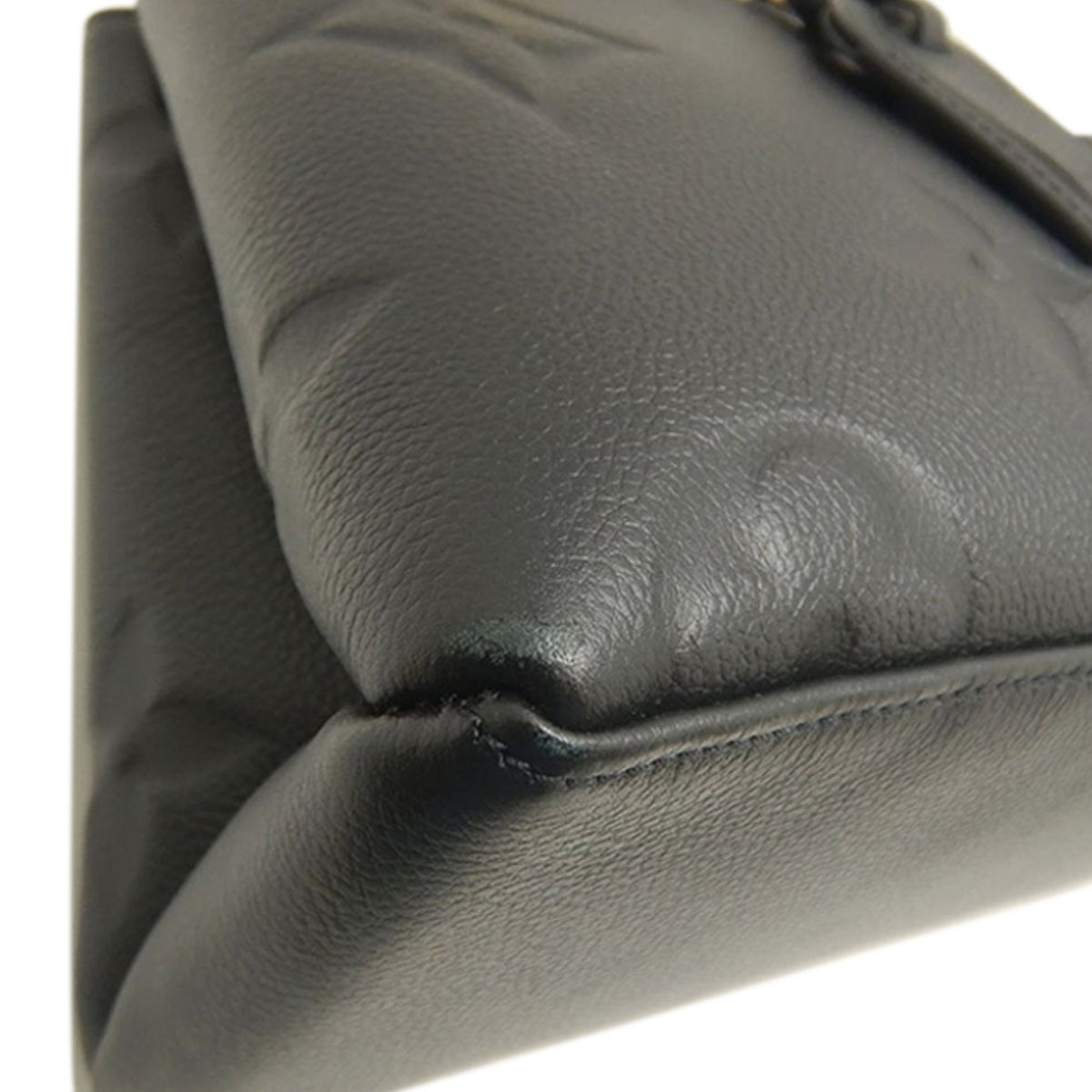 Louis Vuitton Monogram Empreinte Giant Petit Palais