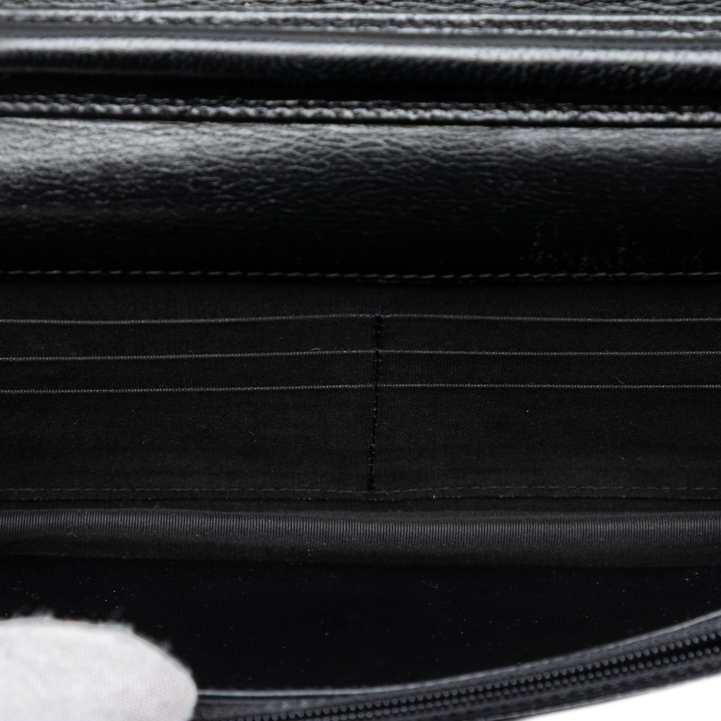 Stitched Goatskin Golden CC Wallet On Chain