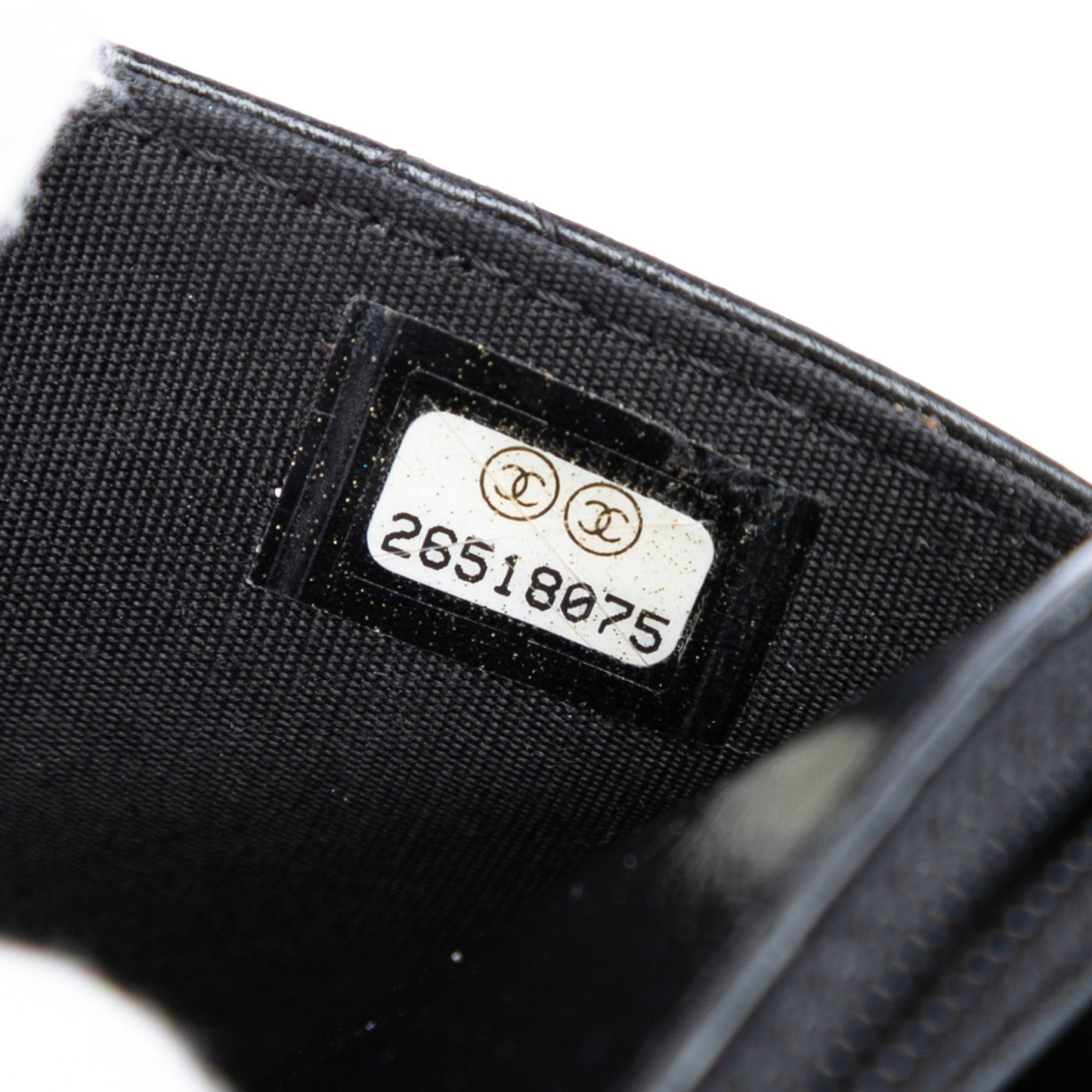 Stitched Goatskin Golden CC Wallet On Chain