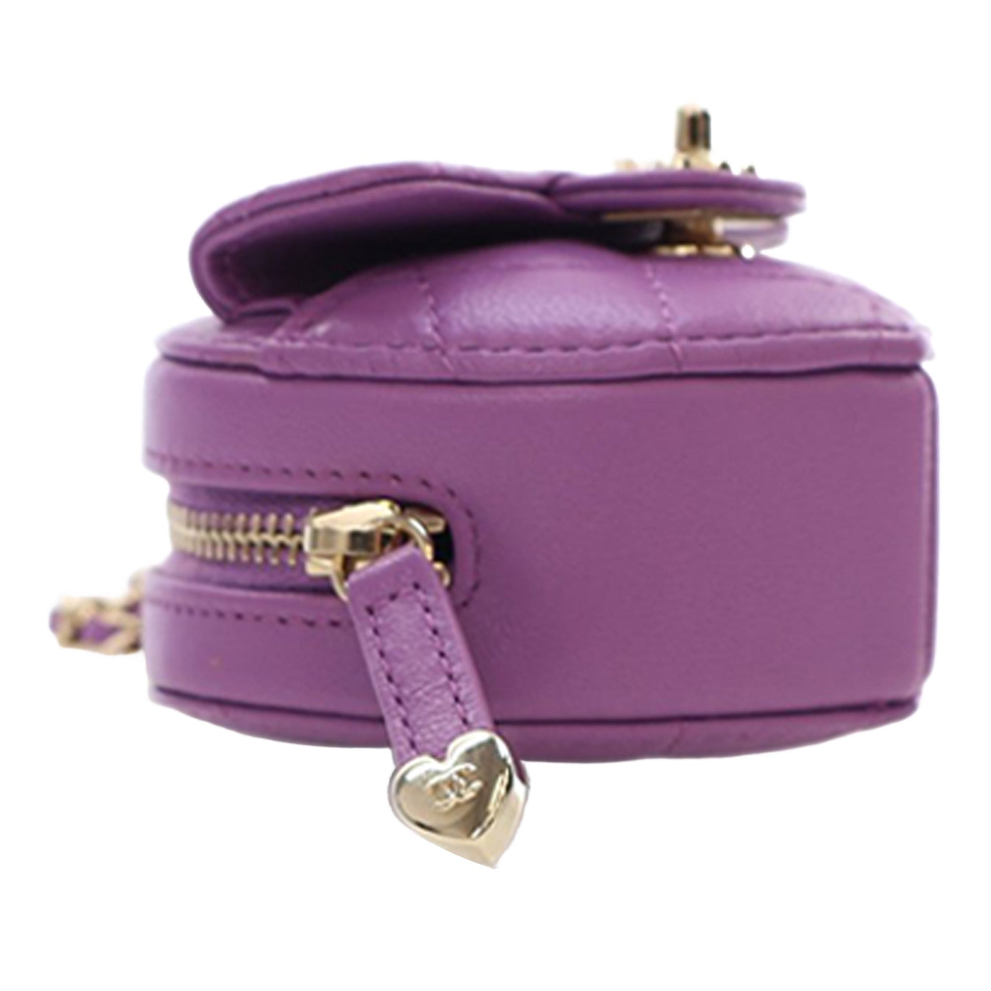 Chanel Lambskin CC in Love Heart Necklace Bag