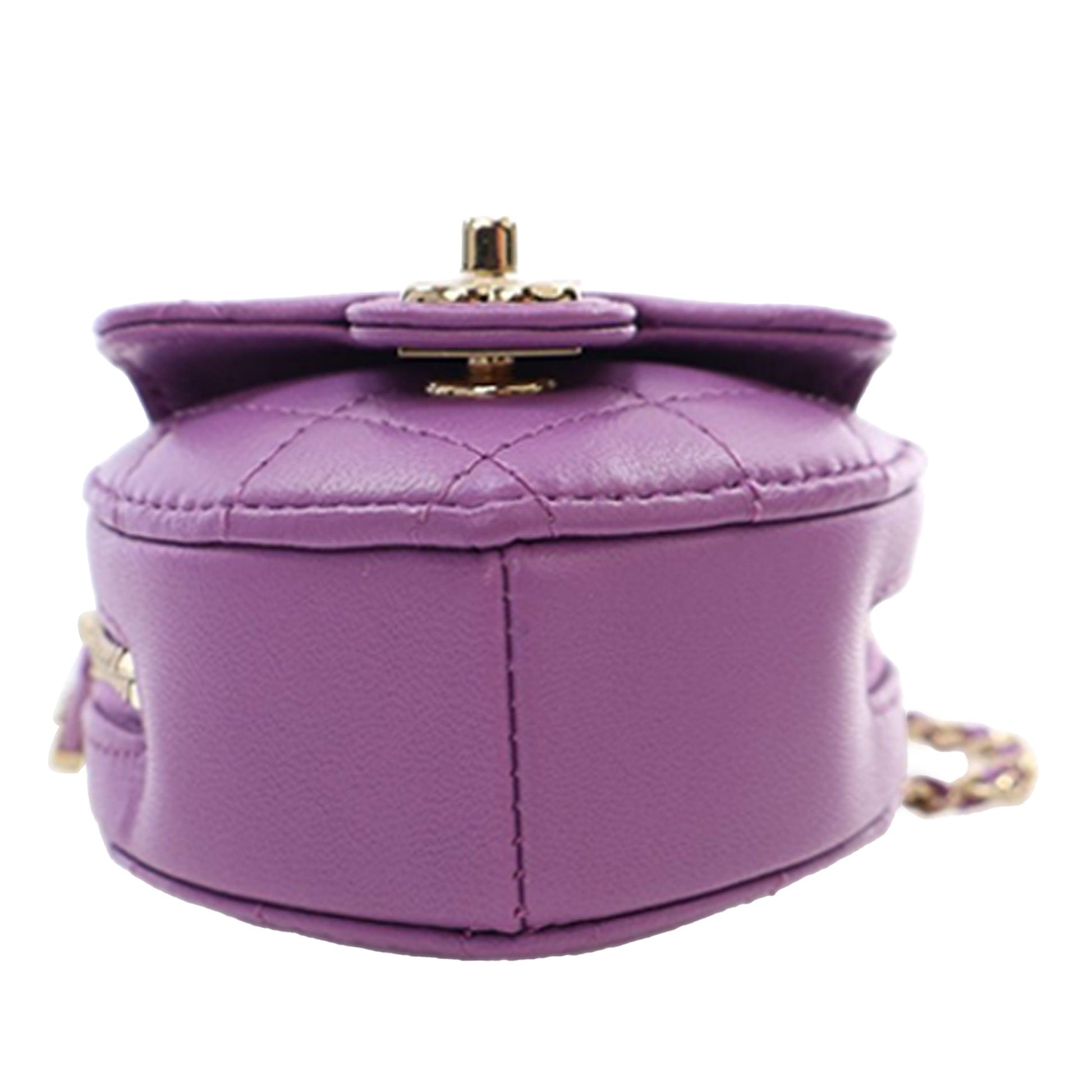 Chanel Lambskin CC in Love Heart Necklace Bag