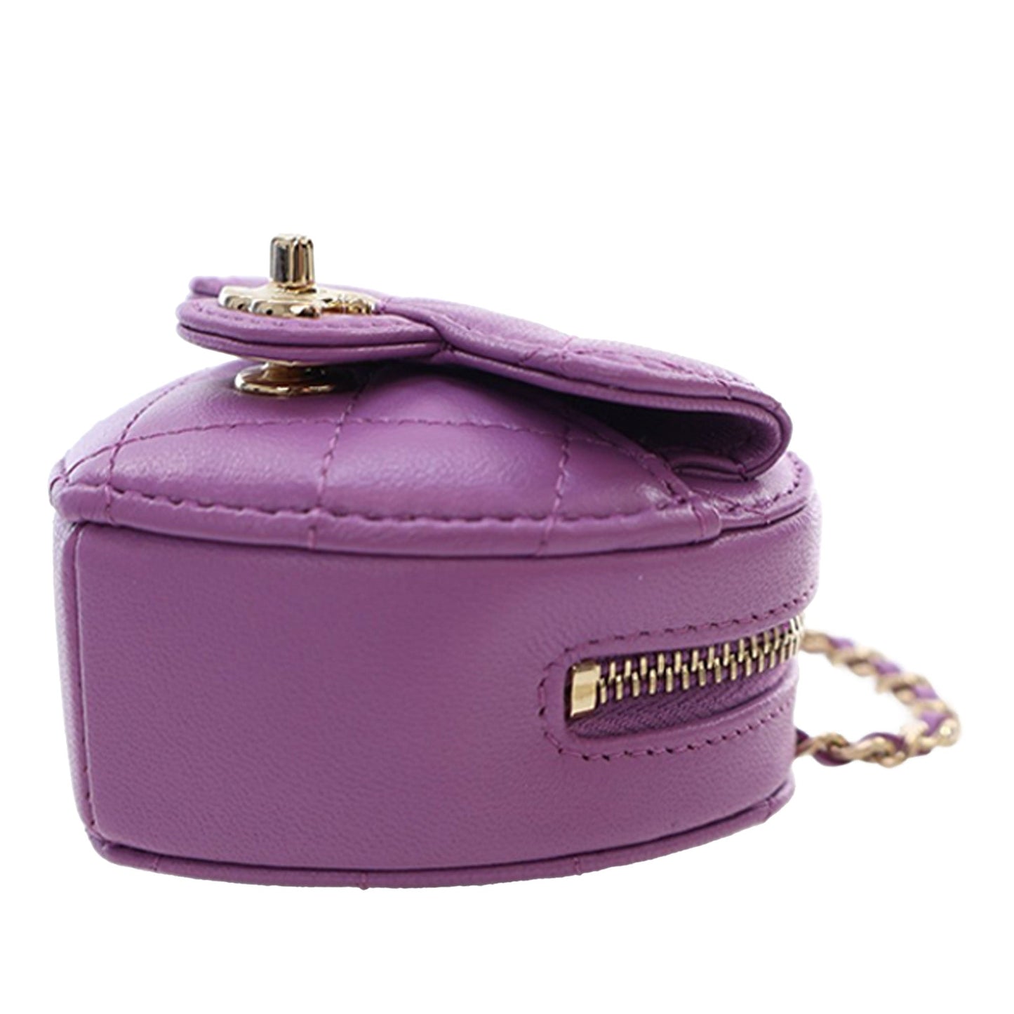 Chanel Lambskin CC in Love Heart Necklace Bag