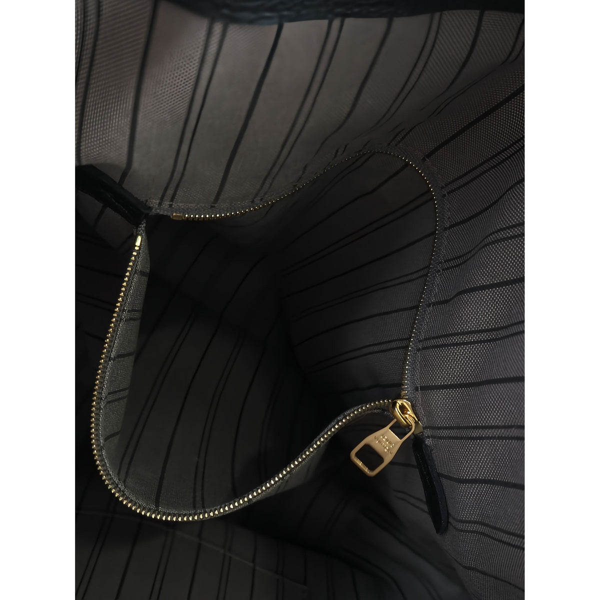 Louis Vuitton Monogram Empreinte Bagatelle — Black