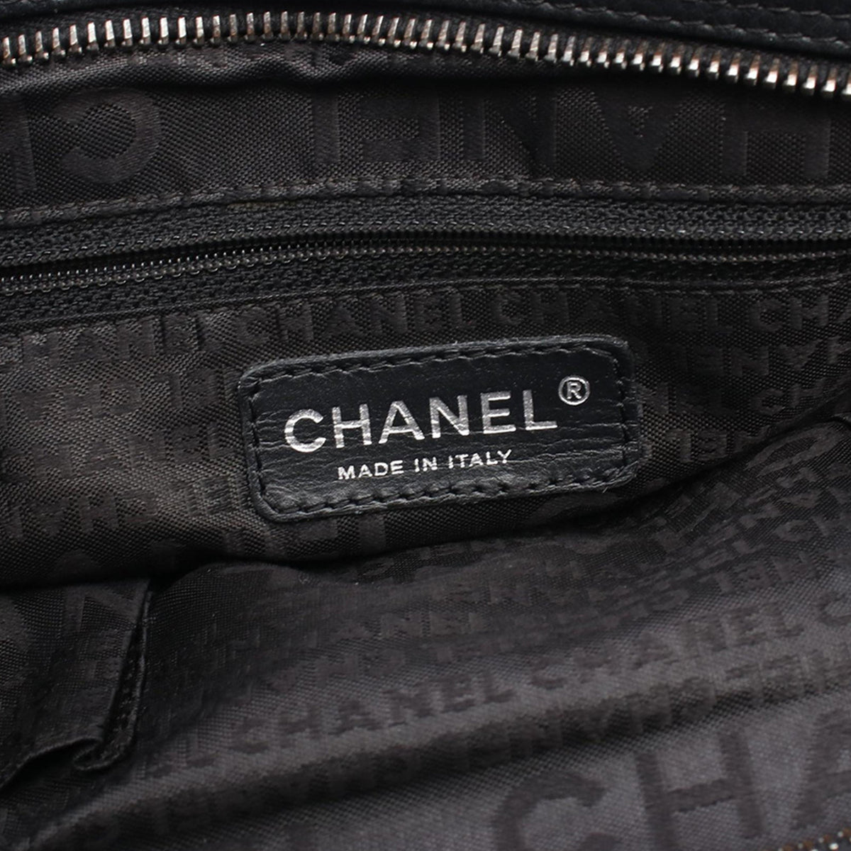 Chanel Caviar Choco Bar Handbag — Black