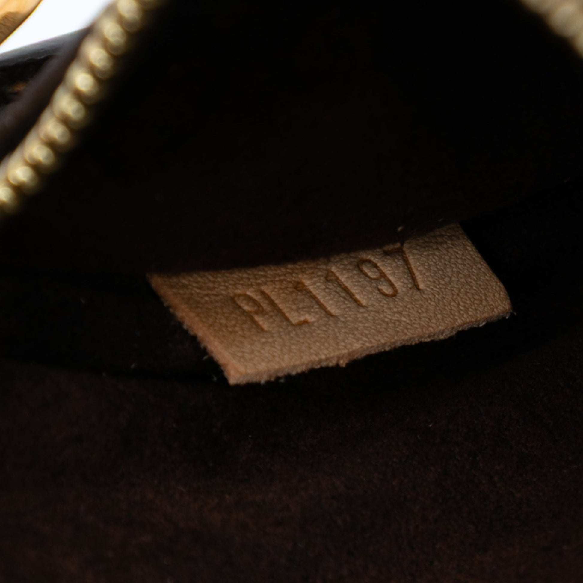 Louis Vuitton Monogram Pochette Metis