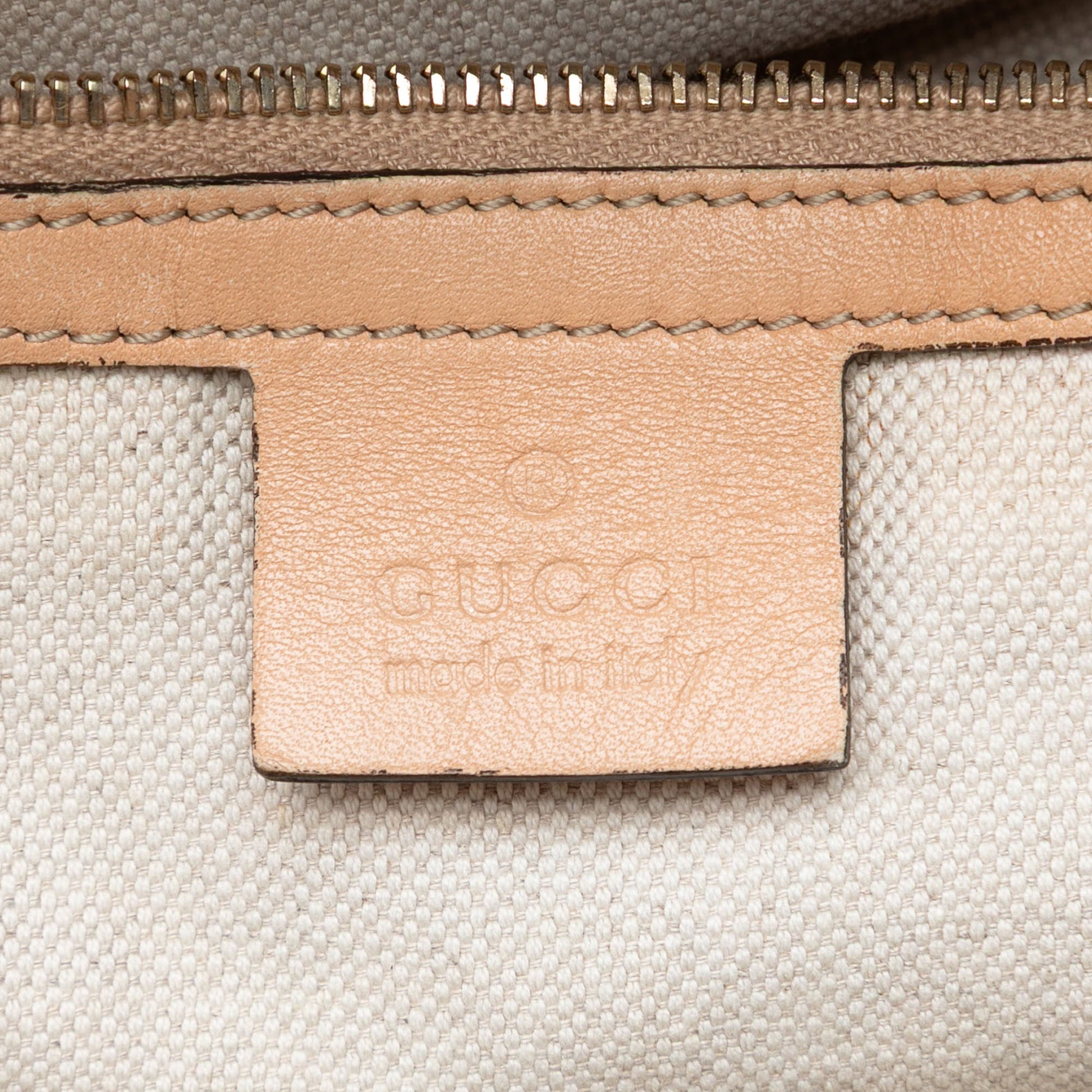 Gucci GG Canvas Lovely Handbag