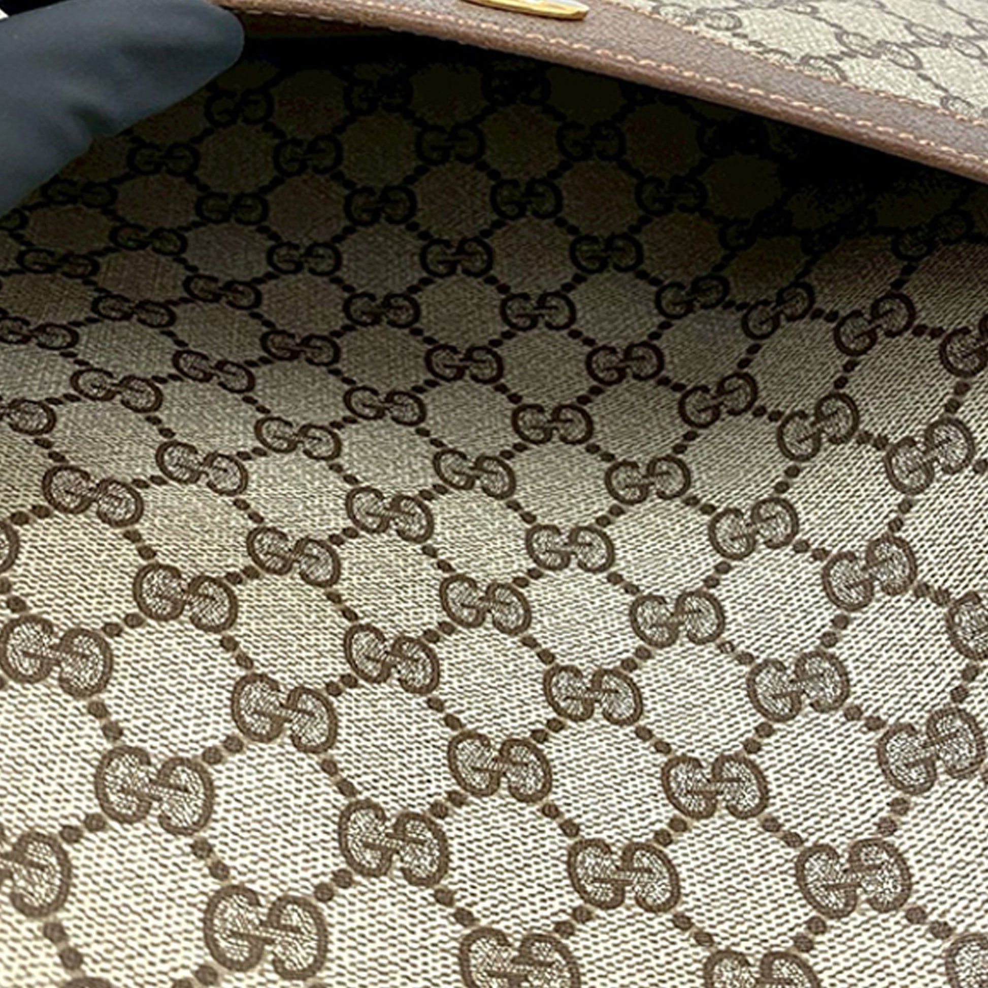 Gucci GG Supreme Web Tote