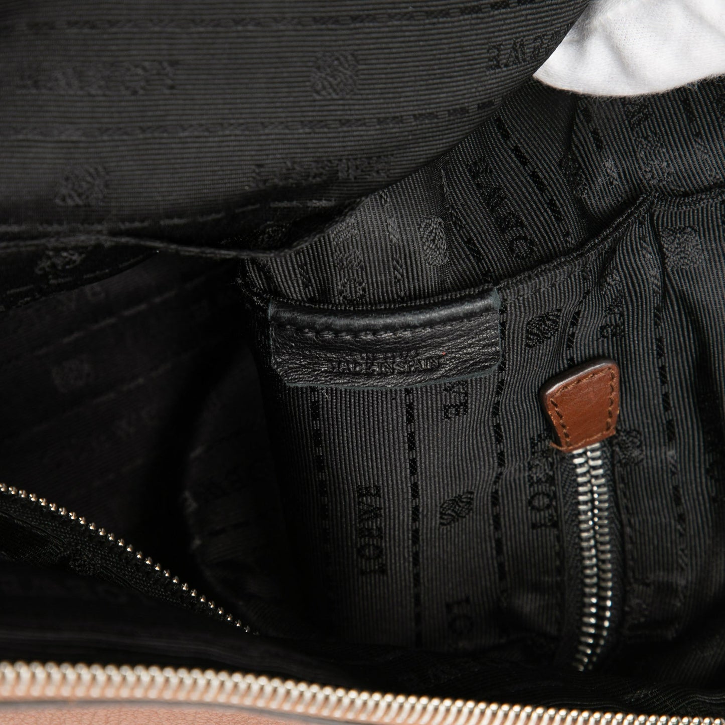 Leather Heritage Crossbody