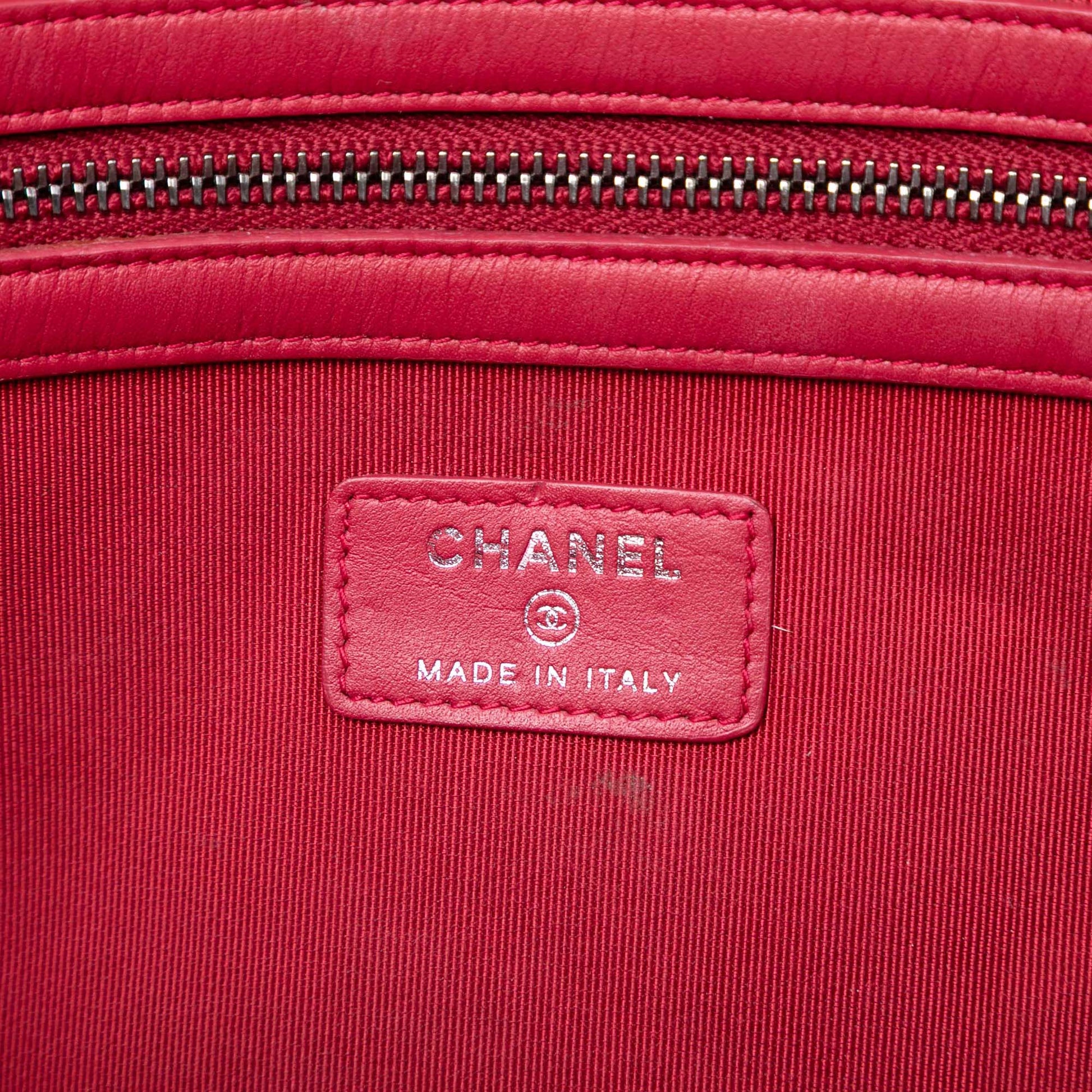 Large Aged Calfskin Gabrielle O Case Clutch